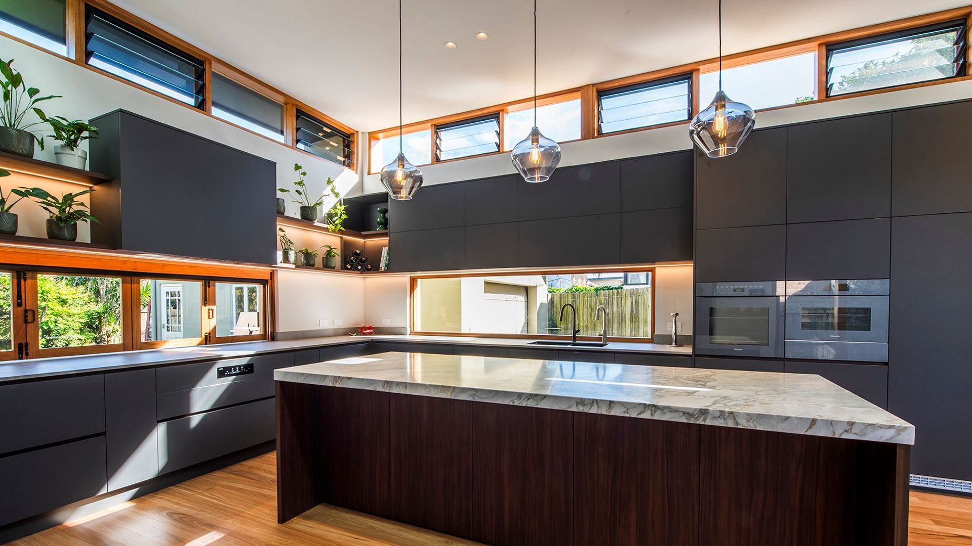Sun-Soaked Contemporary, Haberfield banner