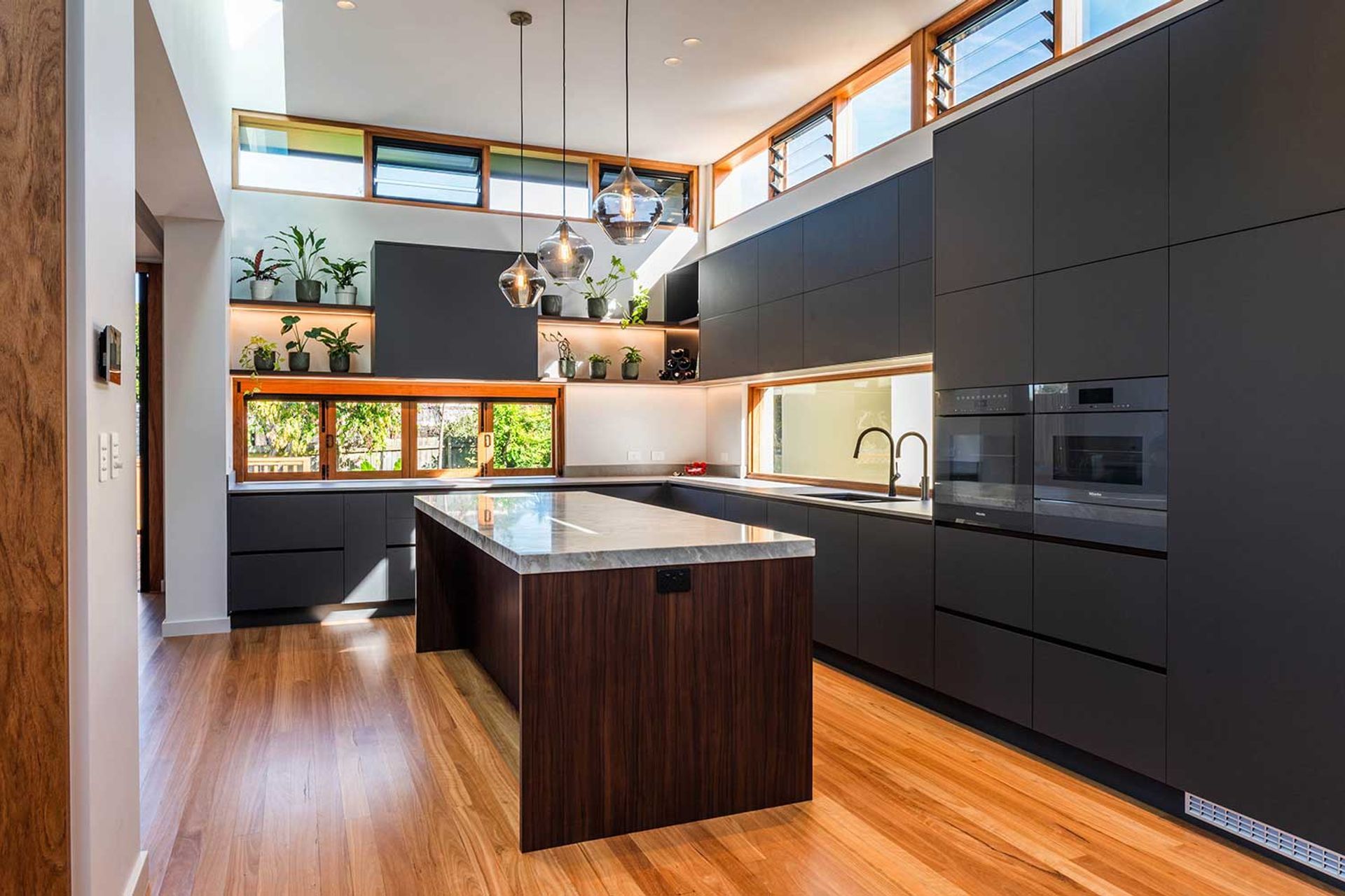 Modern-luxury-kitchen-renovation-using-Nikpol-Navurban-Quartzite-liebherr-fridge-miele-ovens-sirius-rangehoods-zip-tap-abey-sinks-004.jpg