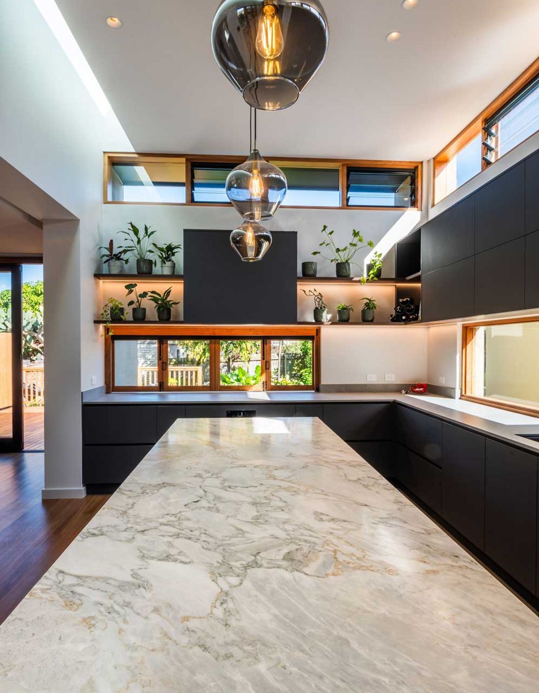 Modern-luxury-kitchen-renovation-using-Nikpol-Navurban-Quartzite-liebherr-fridge-miele-ovens-sirius-rangehoods-zip-tap-abey-sinks-010.jpg