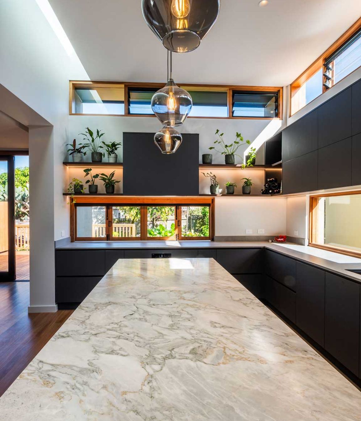 Modern-luxury-kitchen-renovation-using-Nikpol-Navurban-Quartzite-liebherr-fridge-miele-ovens-sirius-rangehoods-zip-tap-abey-sinks-010.jpg