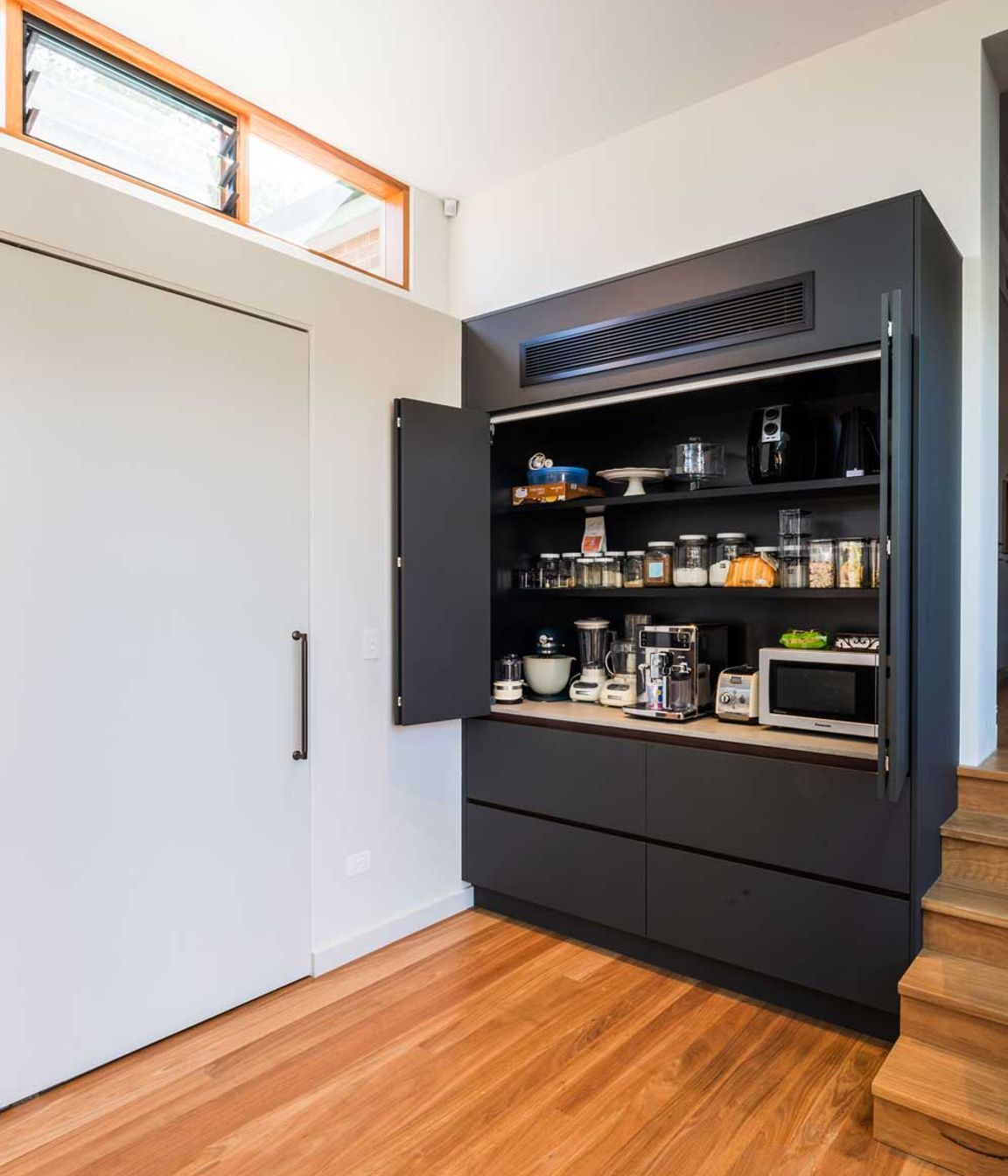 Modern-luxury-kitchen-renovation-using-Nikpol-Navurban-Quartzite-liebherr-fridge-miele-ovens-sirius-rangehoods-zip-tap-abey-sinks-018.jpg