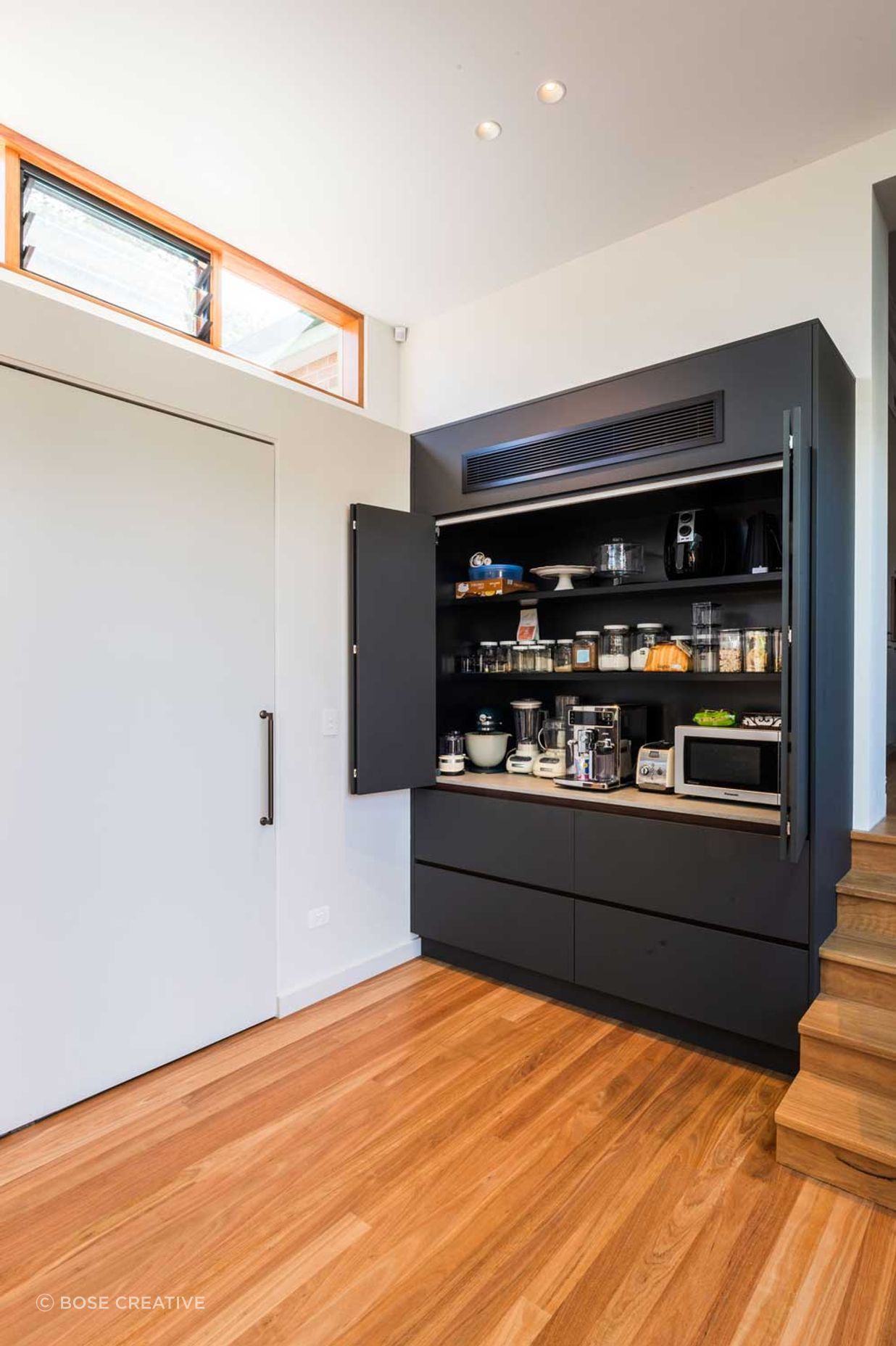 Modern-luxury-kitchen-renovation-using-Nikpol-Navurban-Quartzite-liebherr-fridge-miele-ovens-sirius-rangehoods-zip-tap-abey-sinks-018.jpg