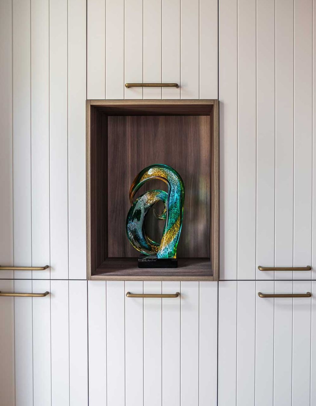 Modern-luxury-kitchen-renovation-using-Nikpol-Navurban-Quartzite-liebherr-fridge-miele-ovens-sirius-rangehoods-zip-tap-abey-sinks-066.jpg