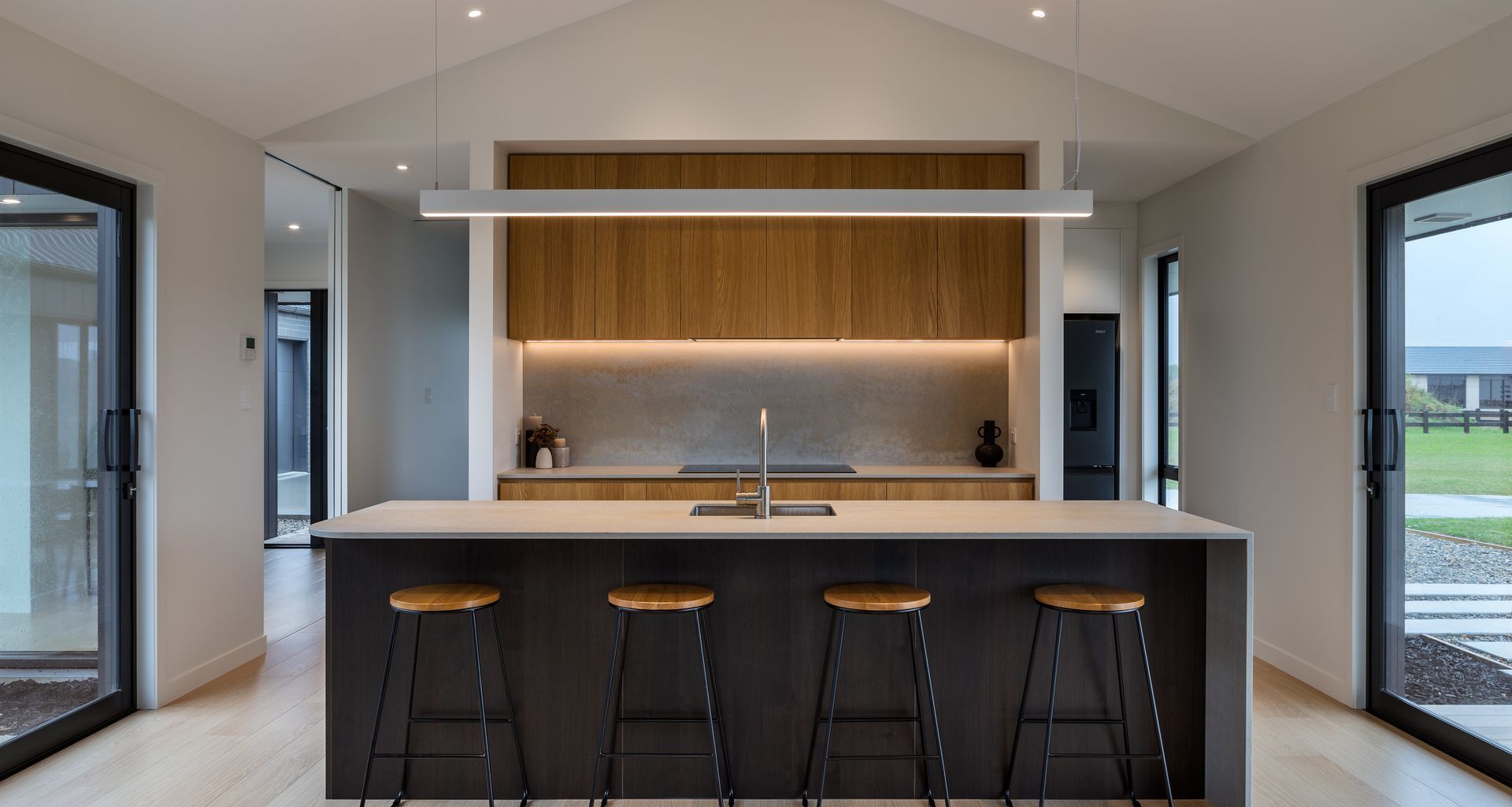 Newform Studio - Natural Oak Veneers