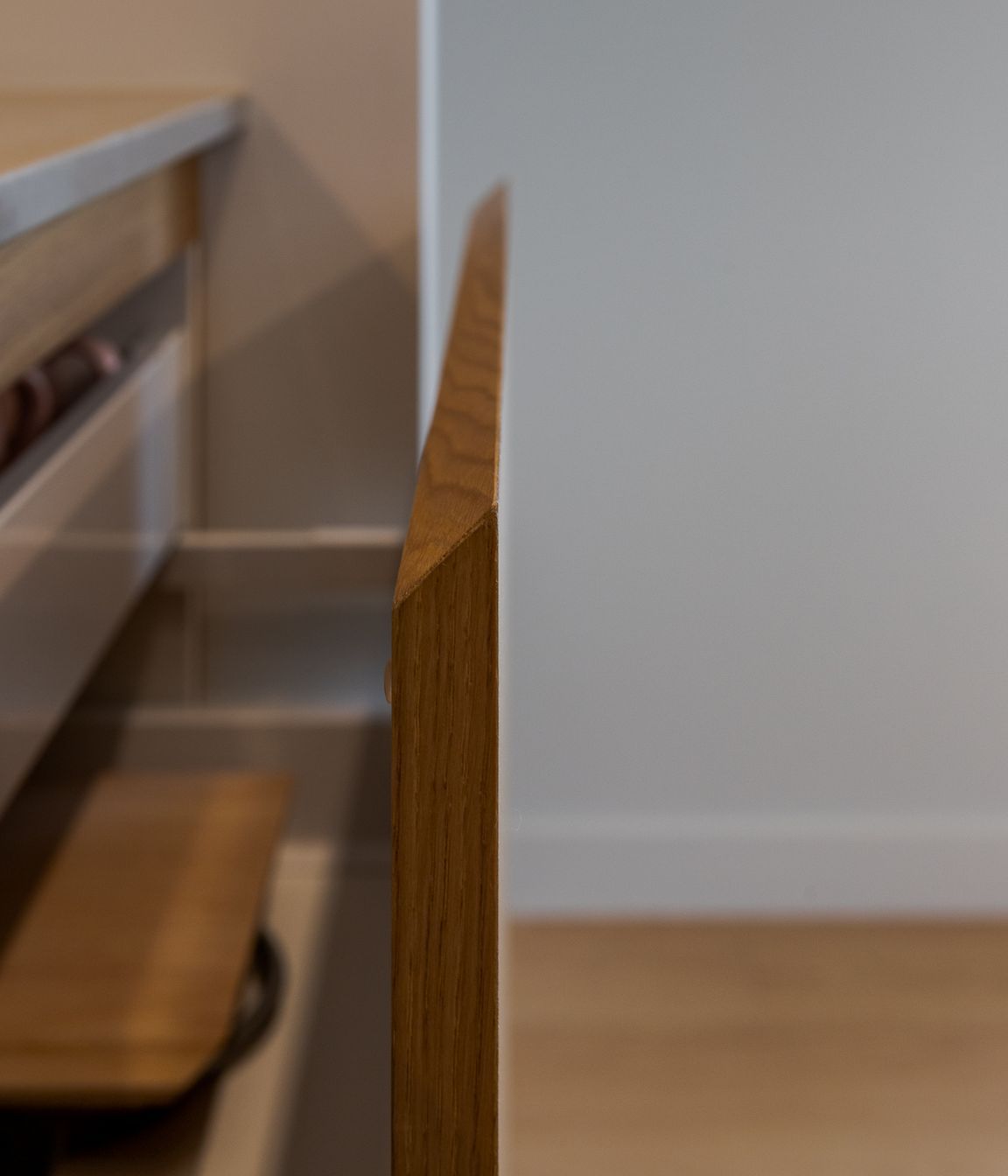 Newform Studio - Natural Oak Veneers