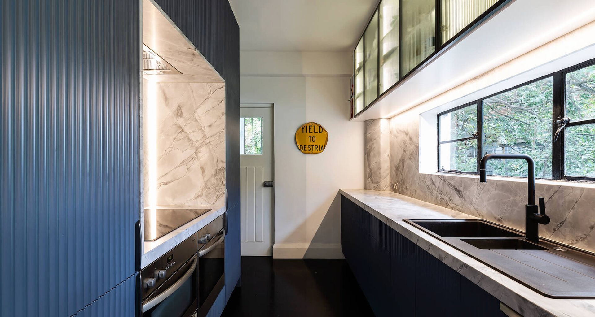 Potts Point Apartment banner
