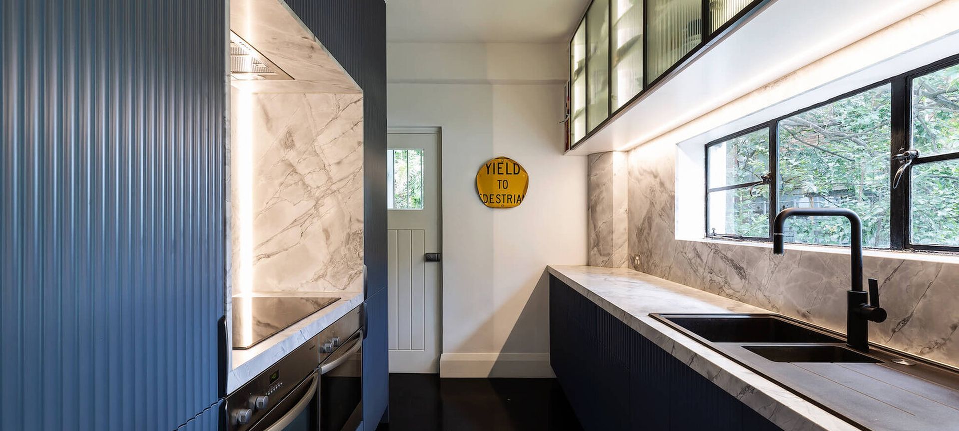 Potts Point Apartment banner