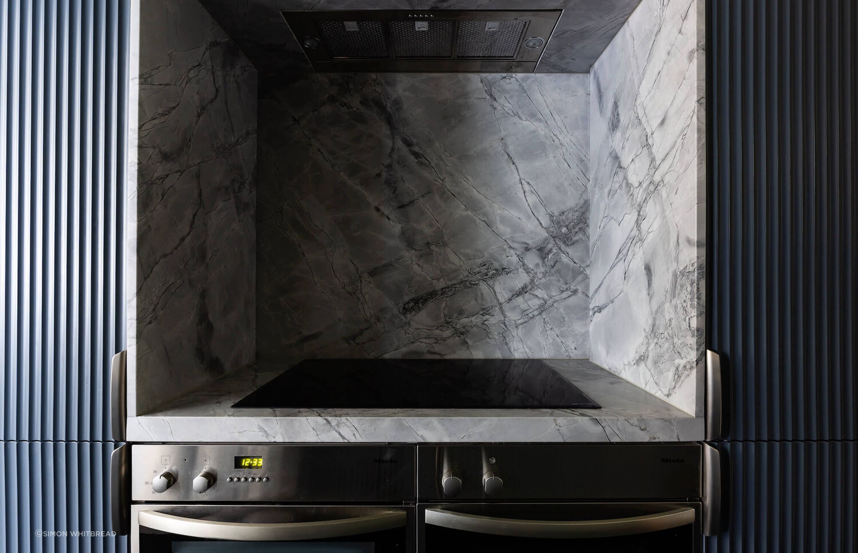 Potts-Point-Apartment04.jpg