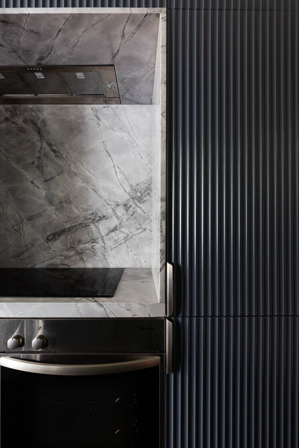 Potts-Point-Apartment05.jpg