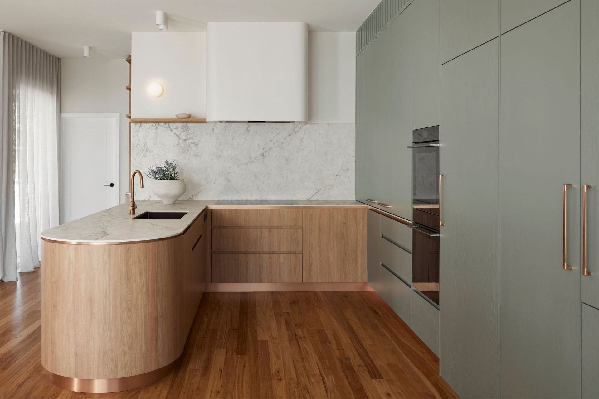 SeacliffResidencebyEFZinInteriors2.jpg