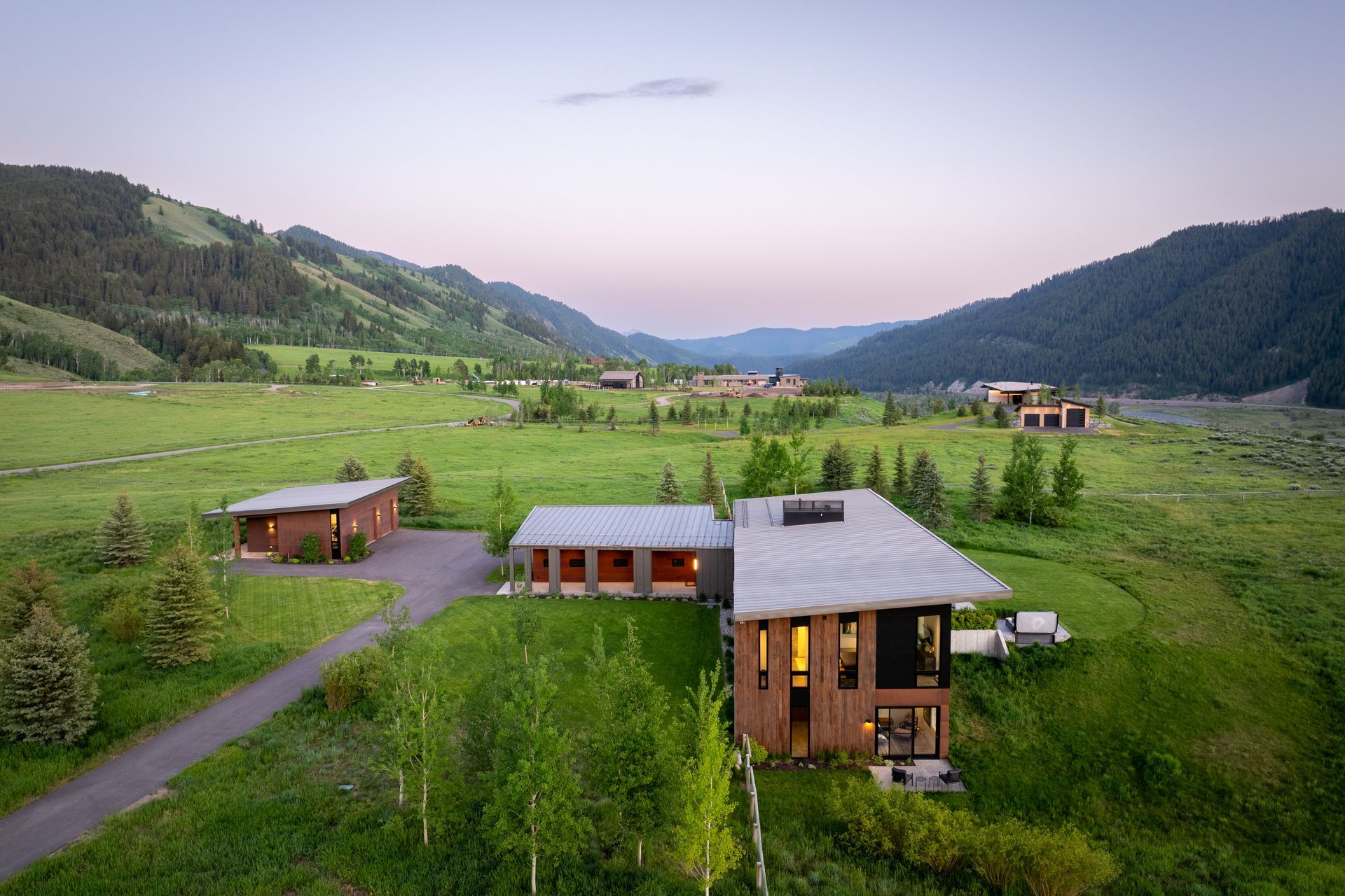 Spaulding-Residence-13175-River-Bend-792026-05-12-220842ipda.jpg