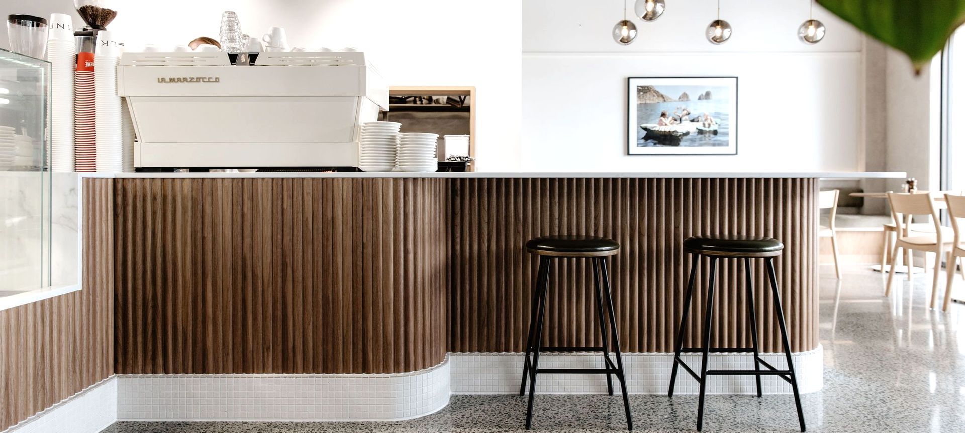 Kinfolk Longbay banner