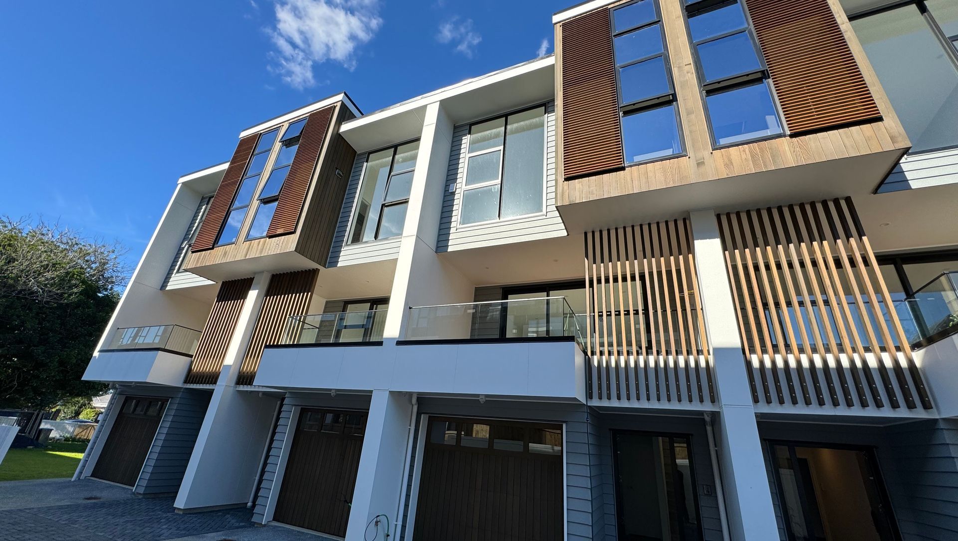 Tawera Residence banner