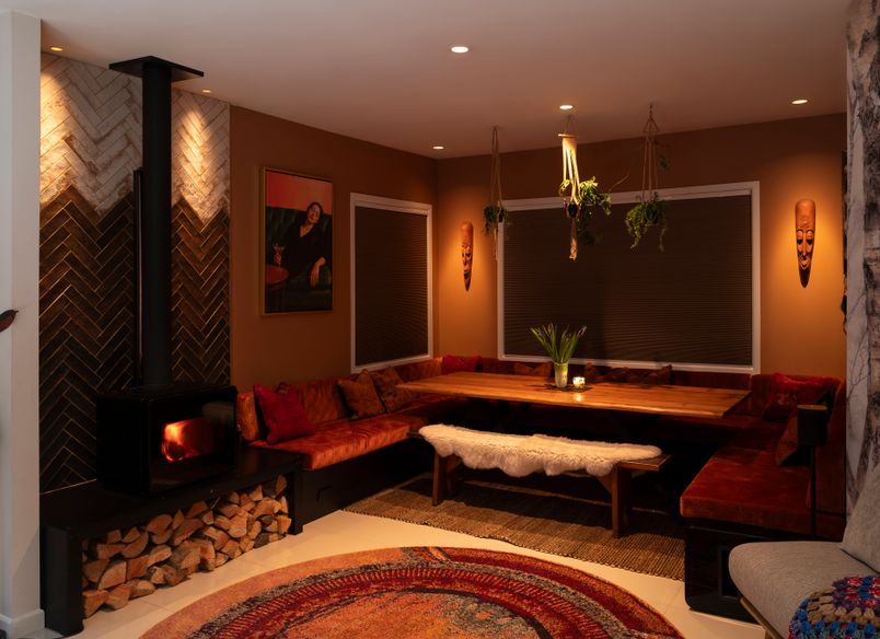 A Warm Welcome: Lighting That Connects Indoors and Out