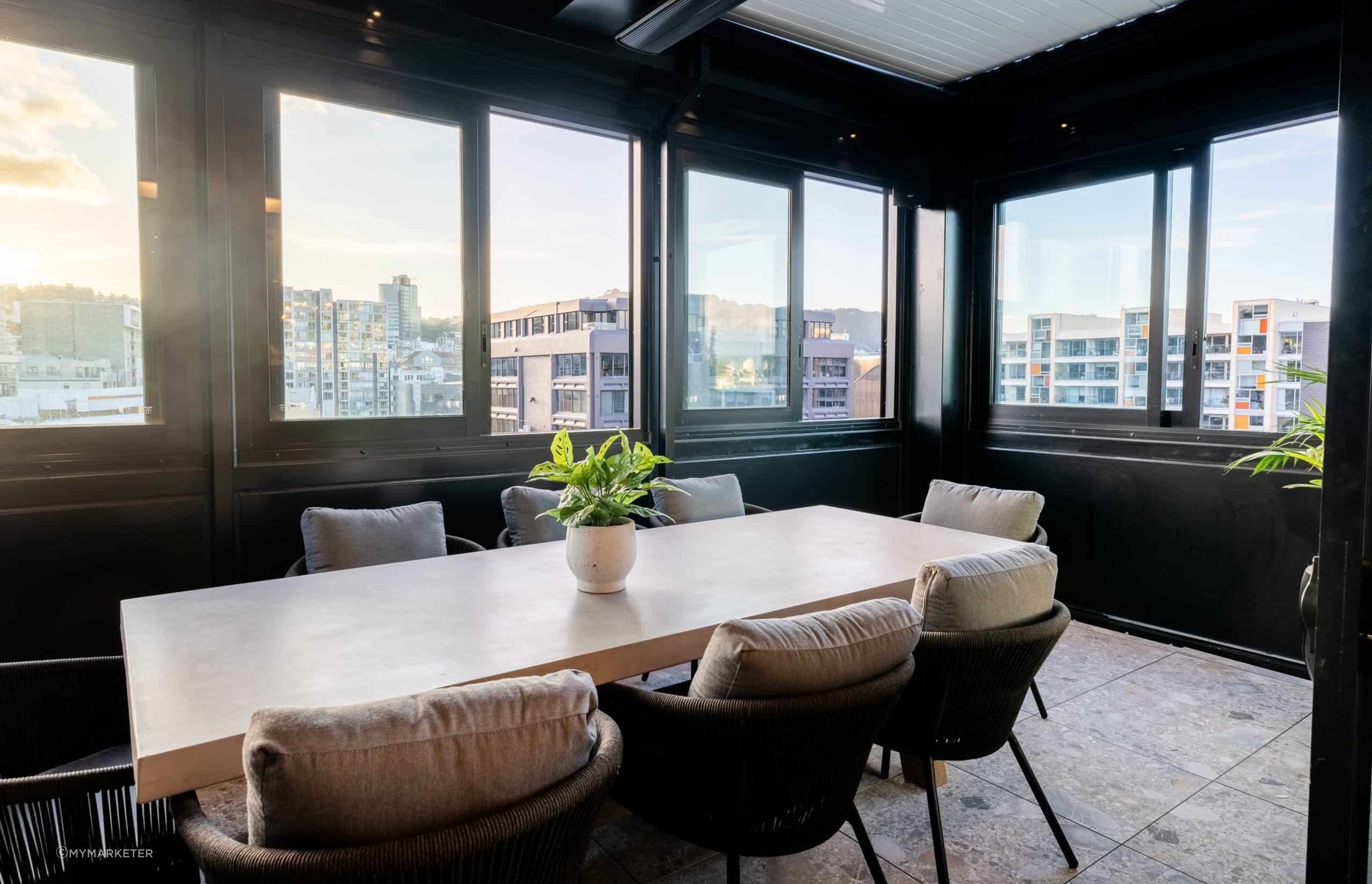 trypwellington4kpenthouse-117-scaled.jpg