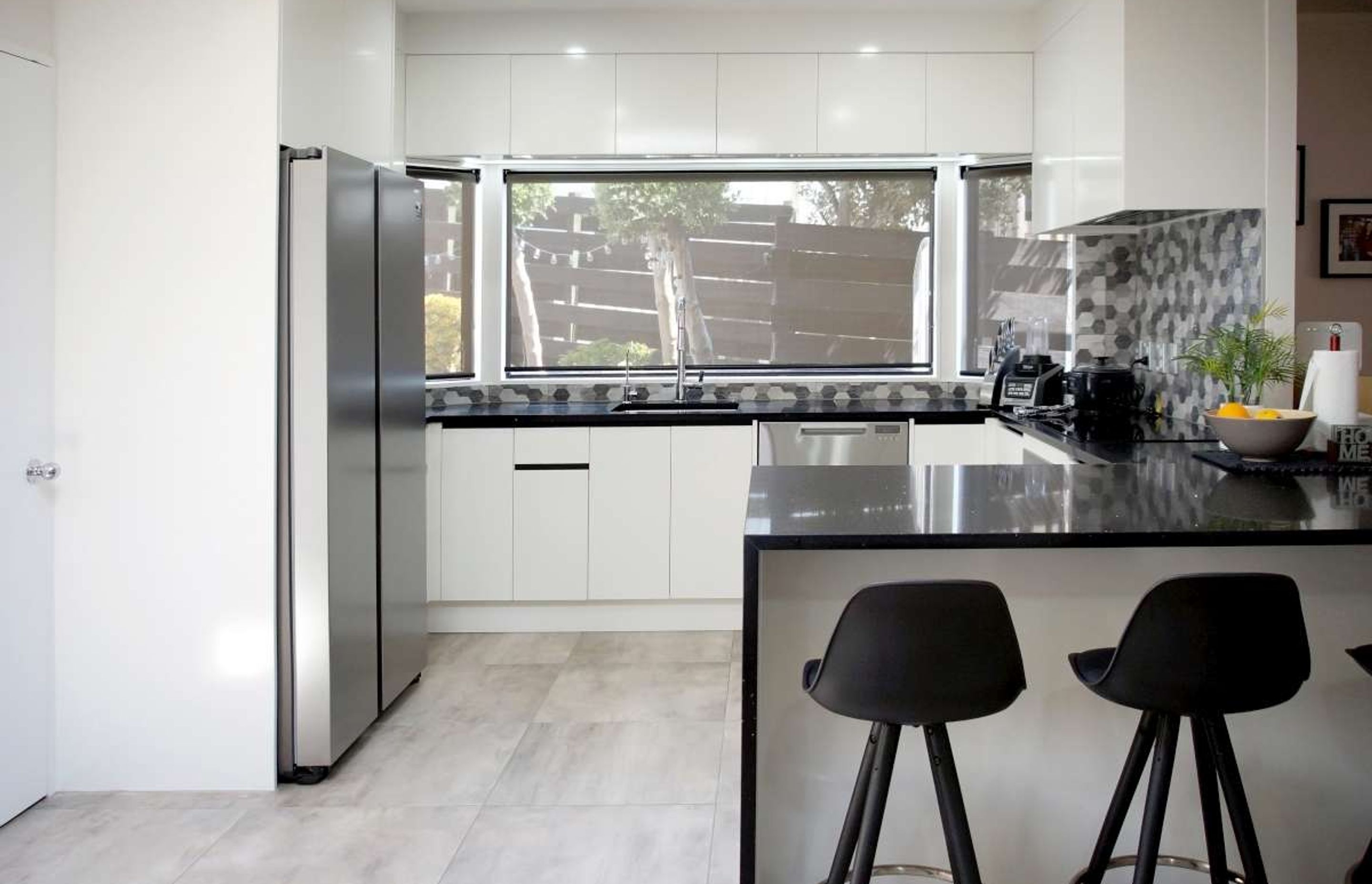 Retro Style Black and White Kitchen