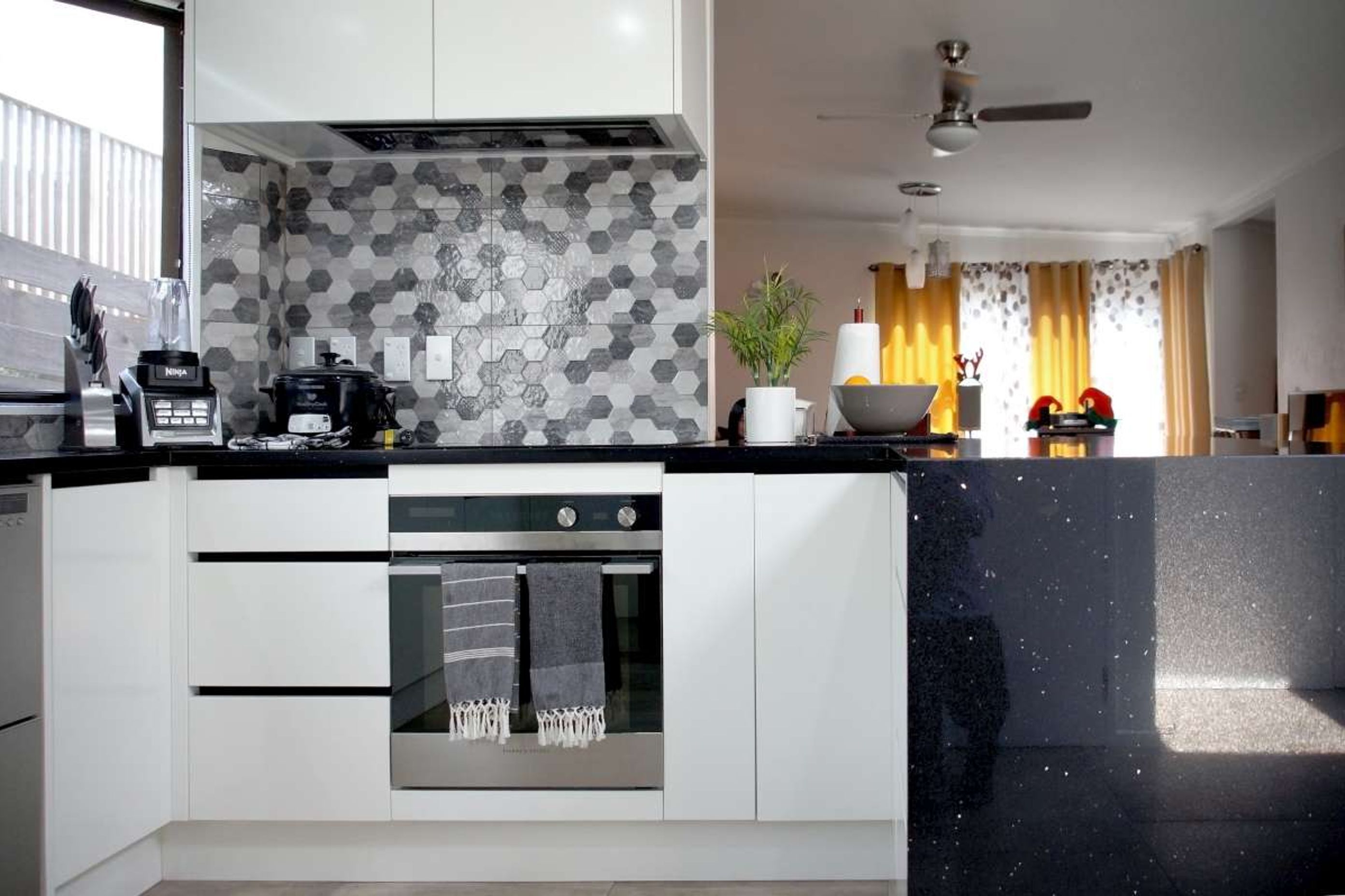 Retro Style Black and White Kitchen