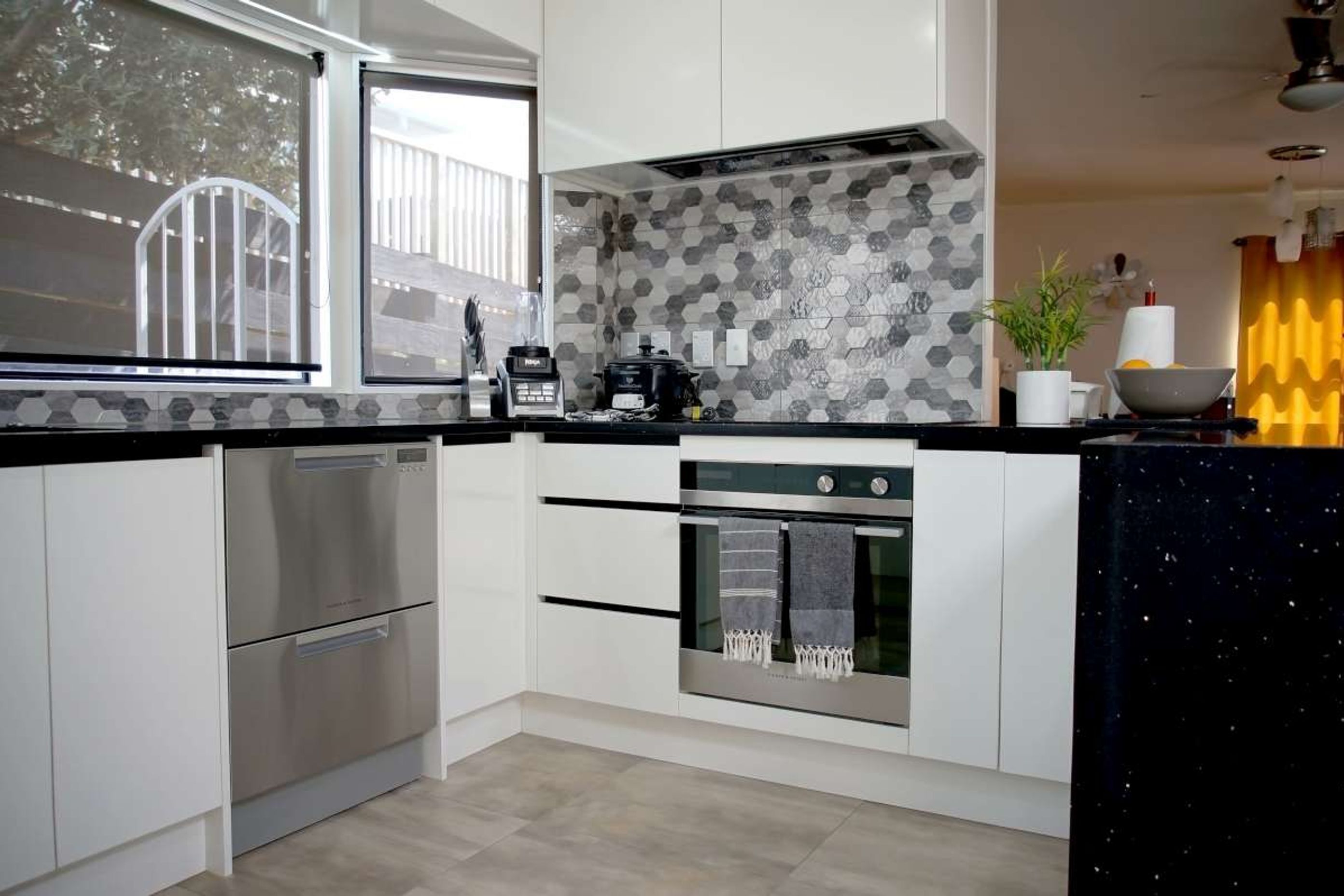 Retro Style Black and White Kitchen