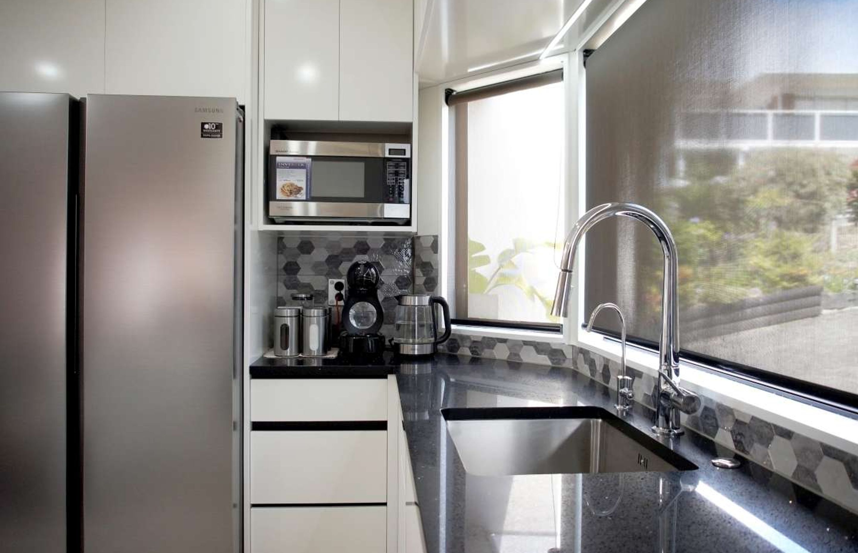 Retro Style Black and White Kitchen