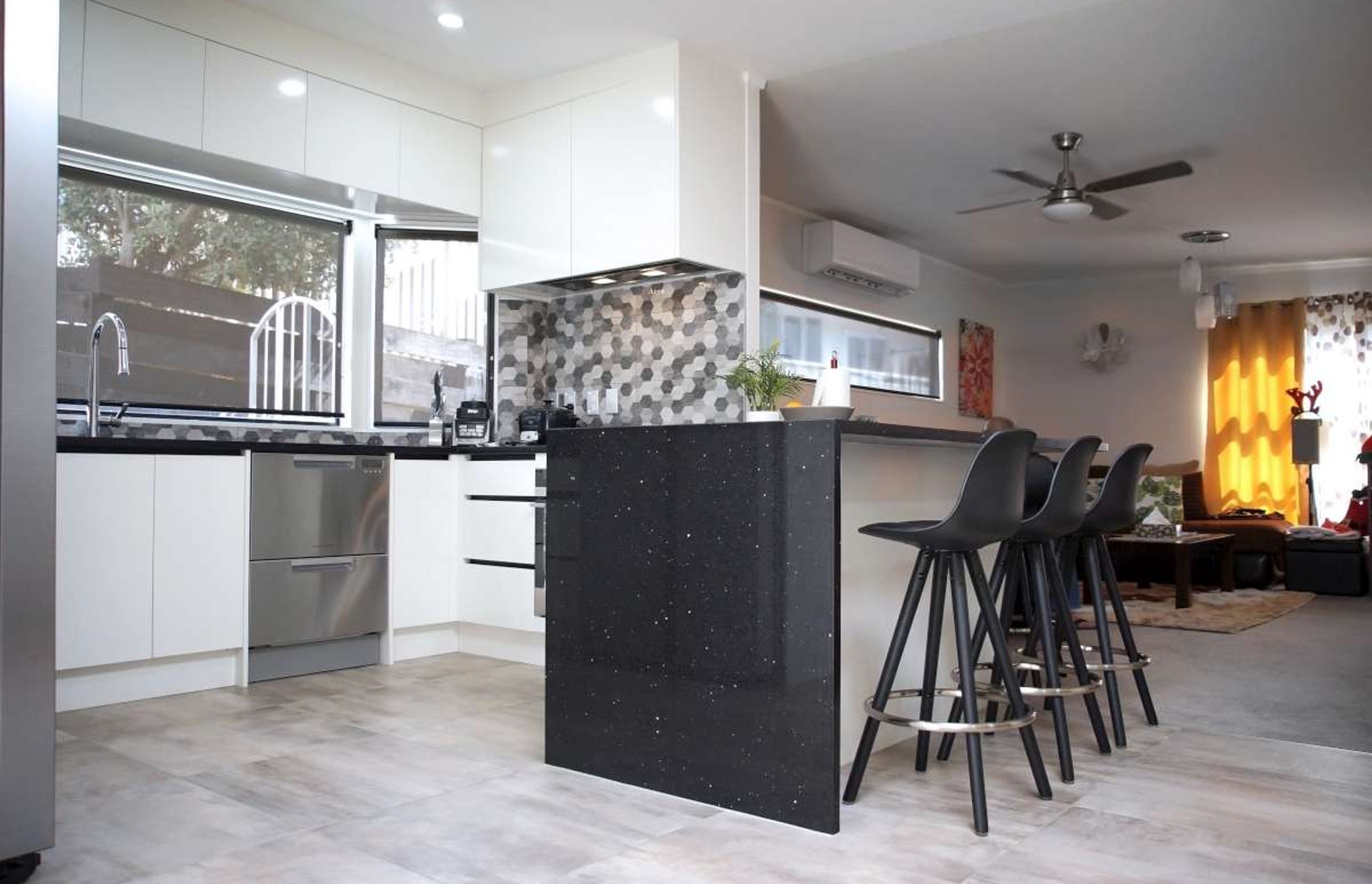 Retro Style Black and White Kitchen