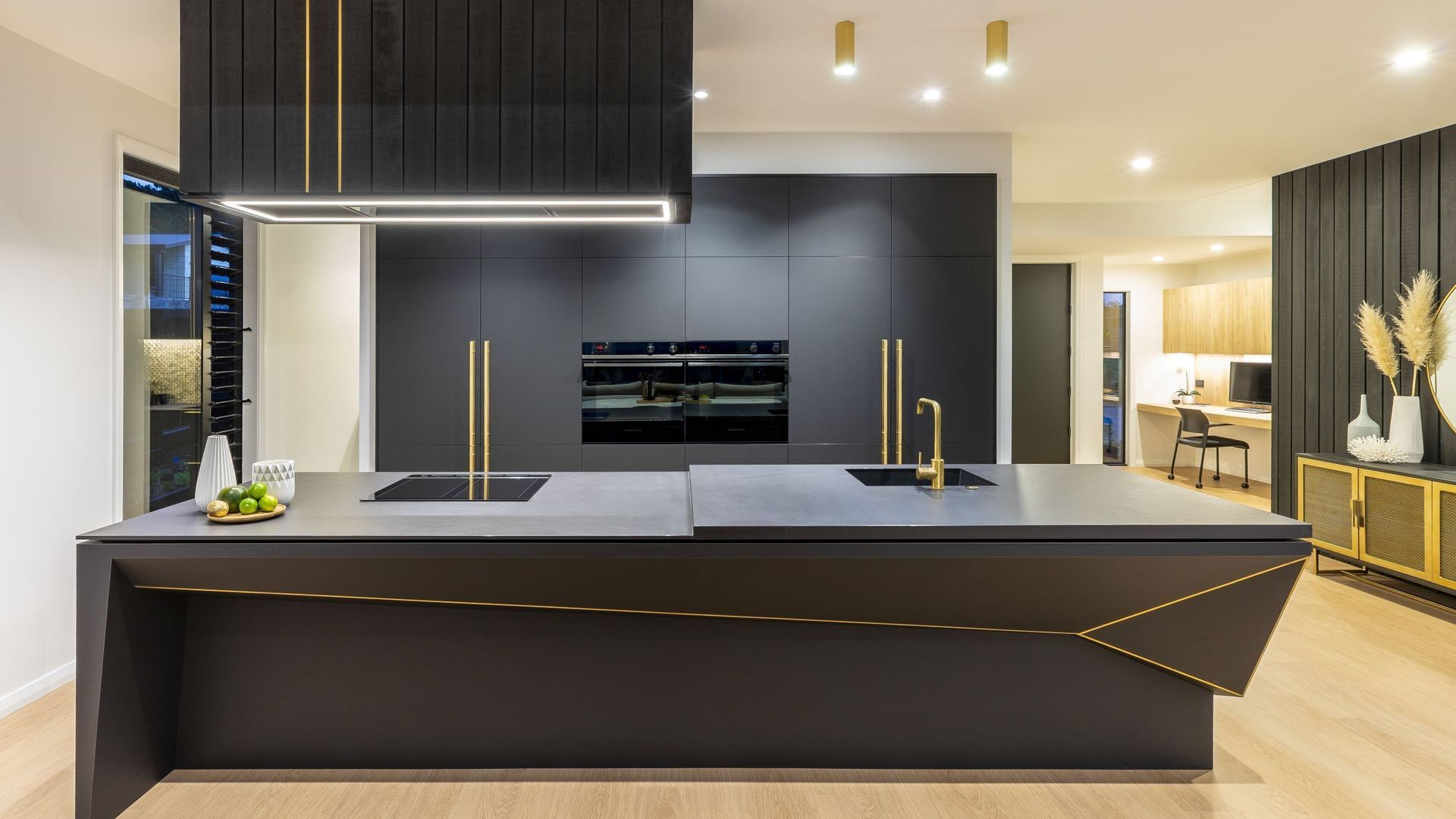 Black, bold and beautiful banner