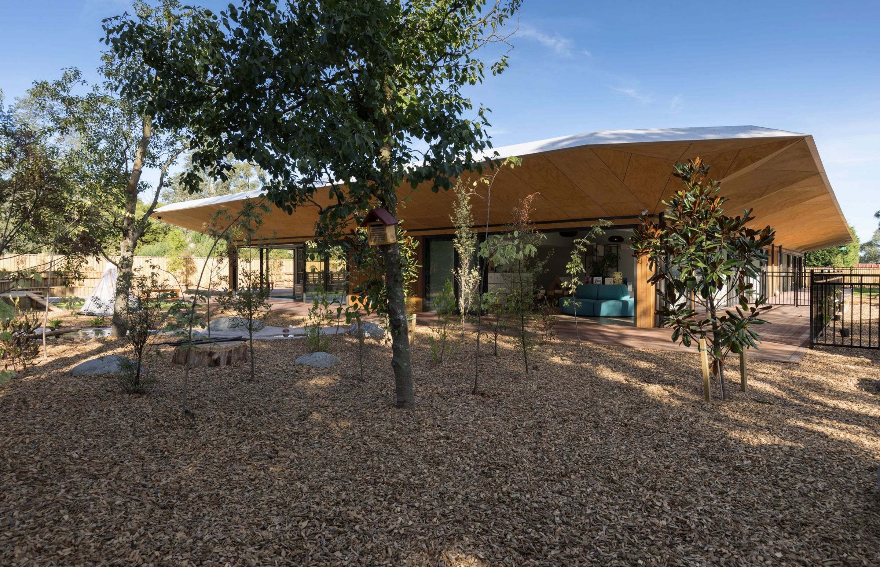 Three Trees Learning Centre, Rollerston