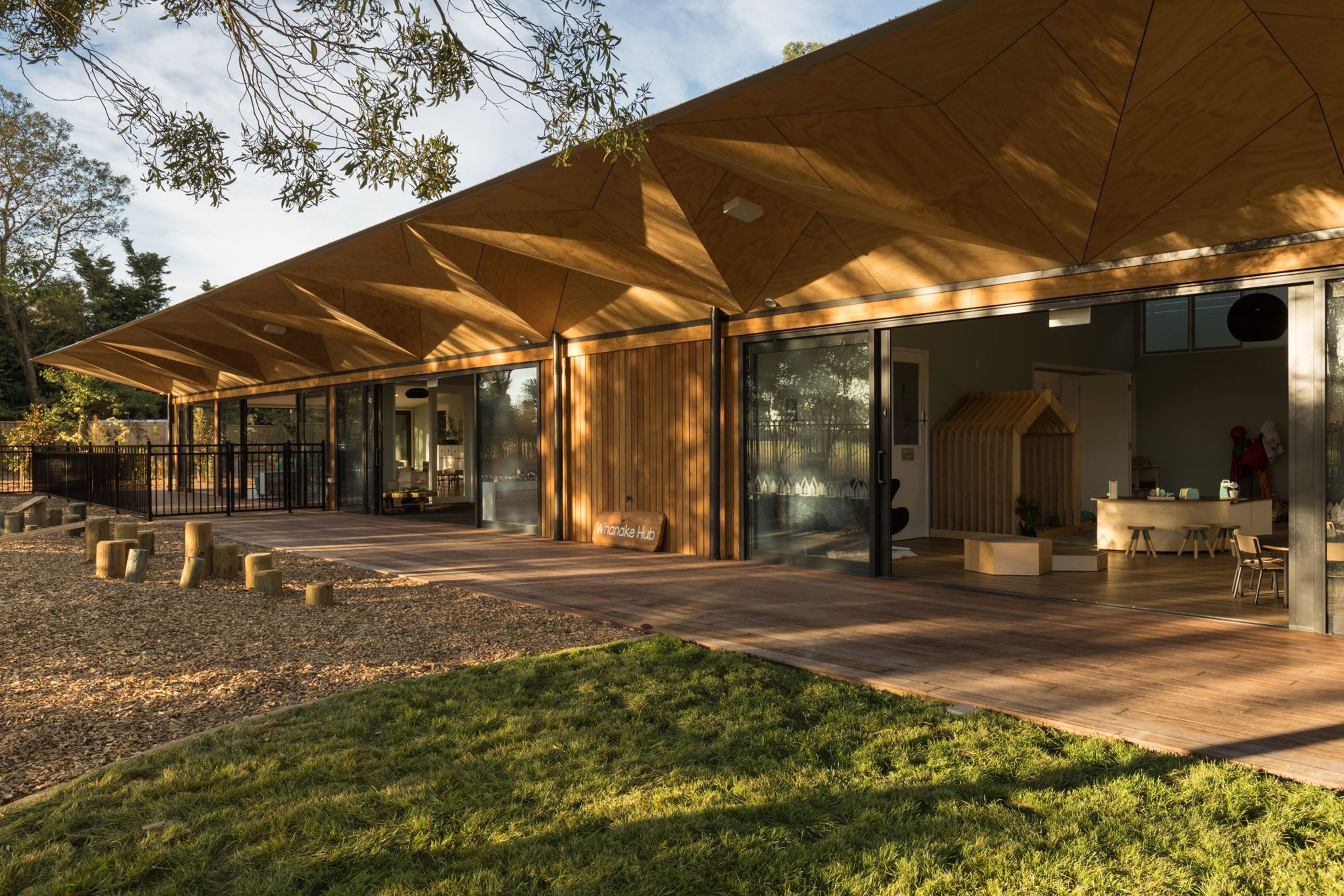 Three Trees Learning Centre, Rollerston