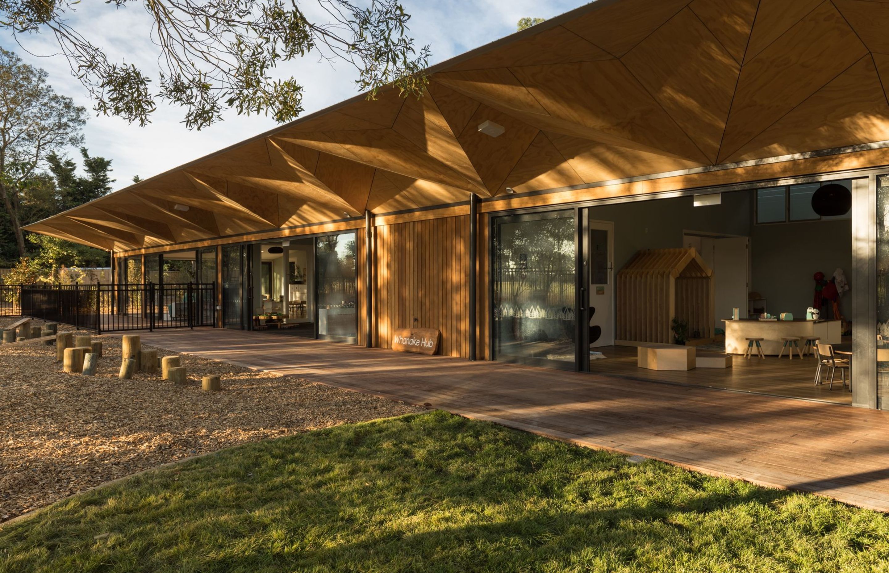 Three Trees Learning Centre, Rollerston