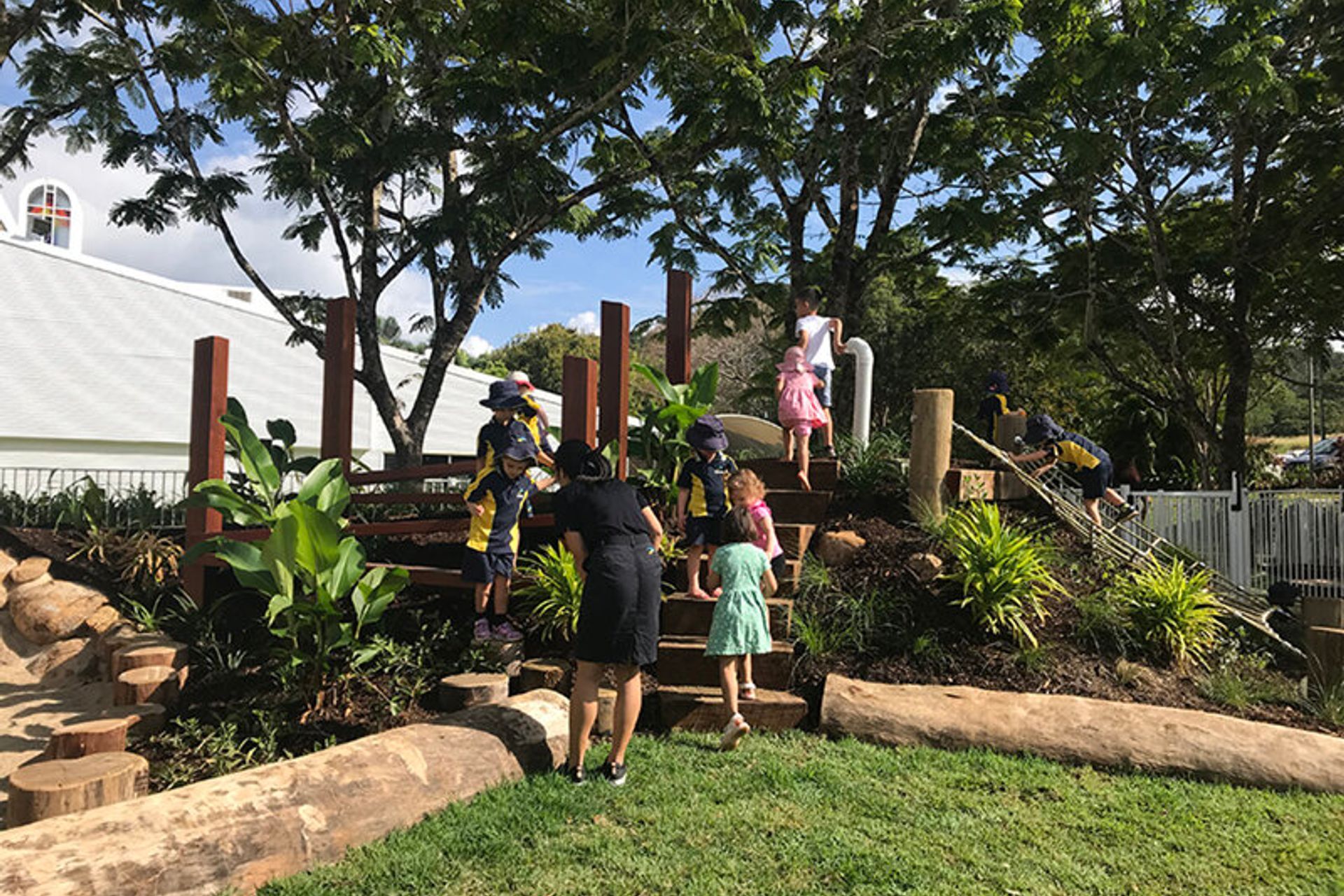 Freshwater Christian College Learning Outdoor Nature Play