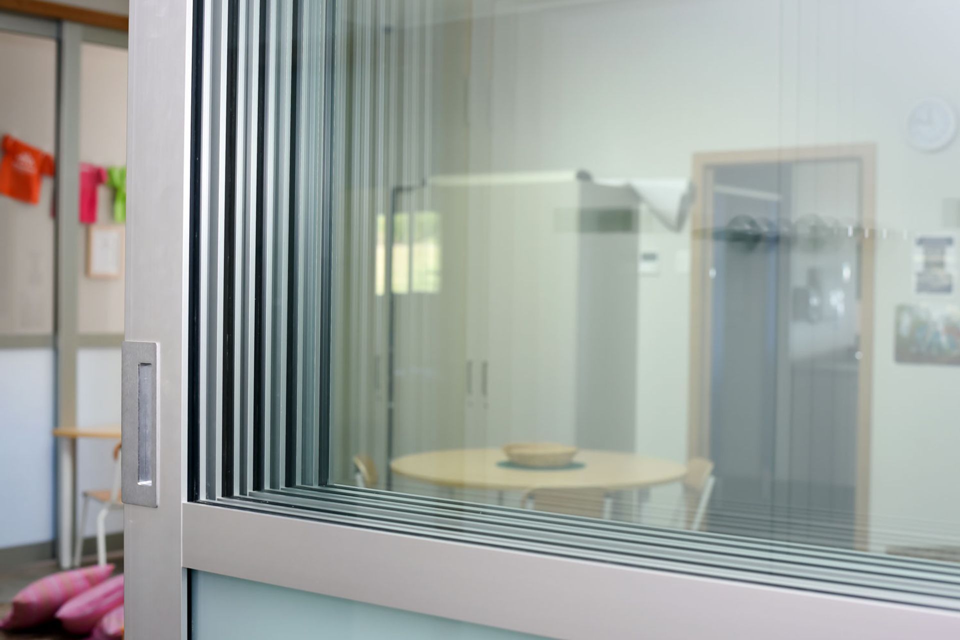 CaviLock CL400 Magnetic handle on CS NewYorker door