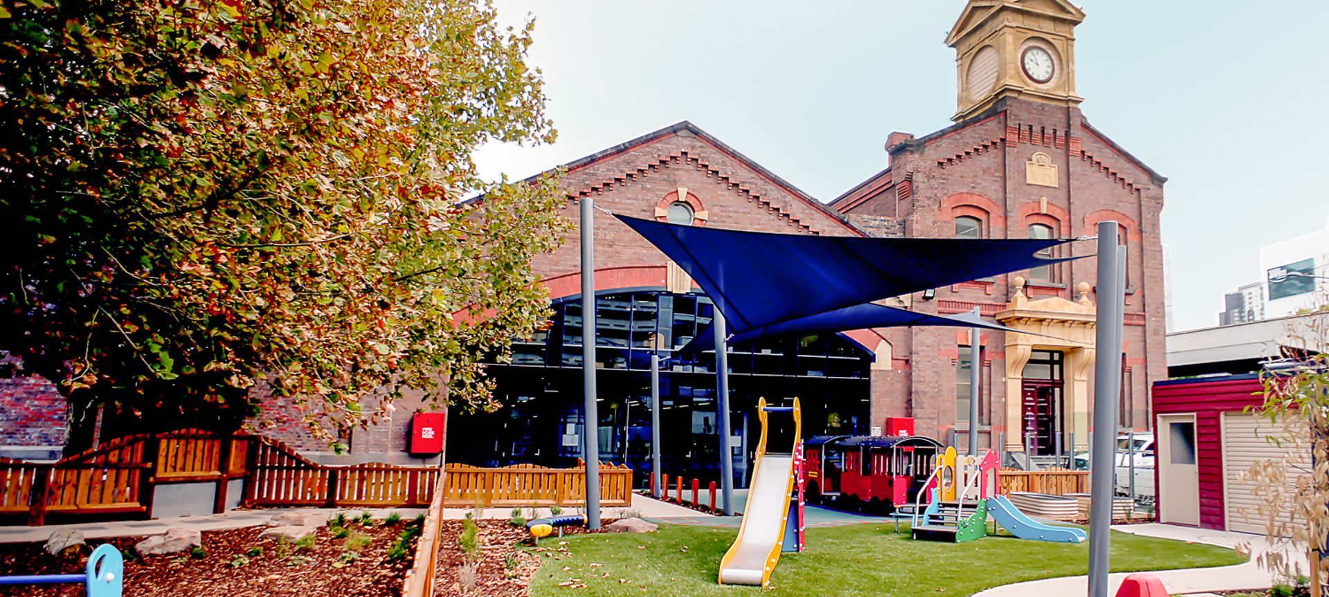 Docklands Childcare banner