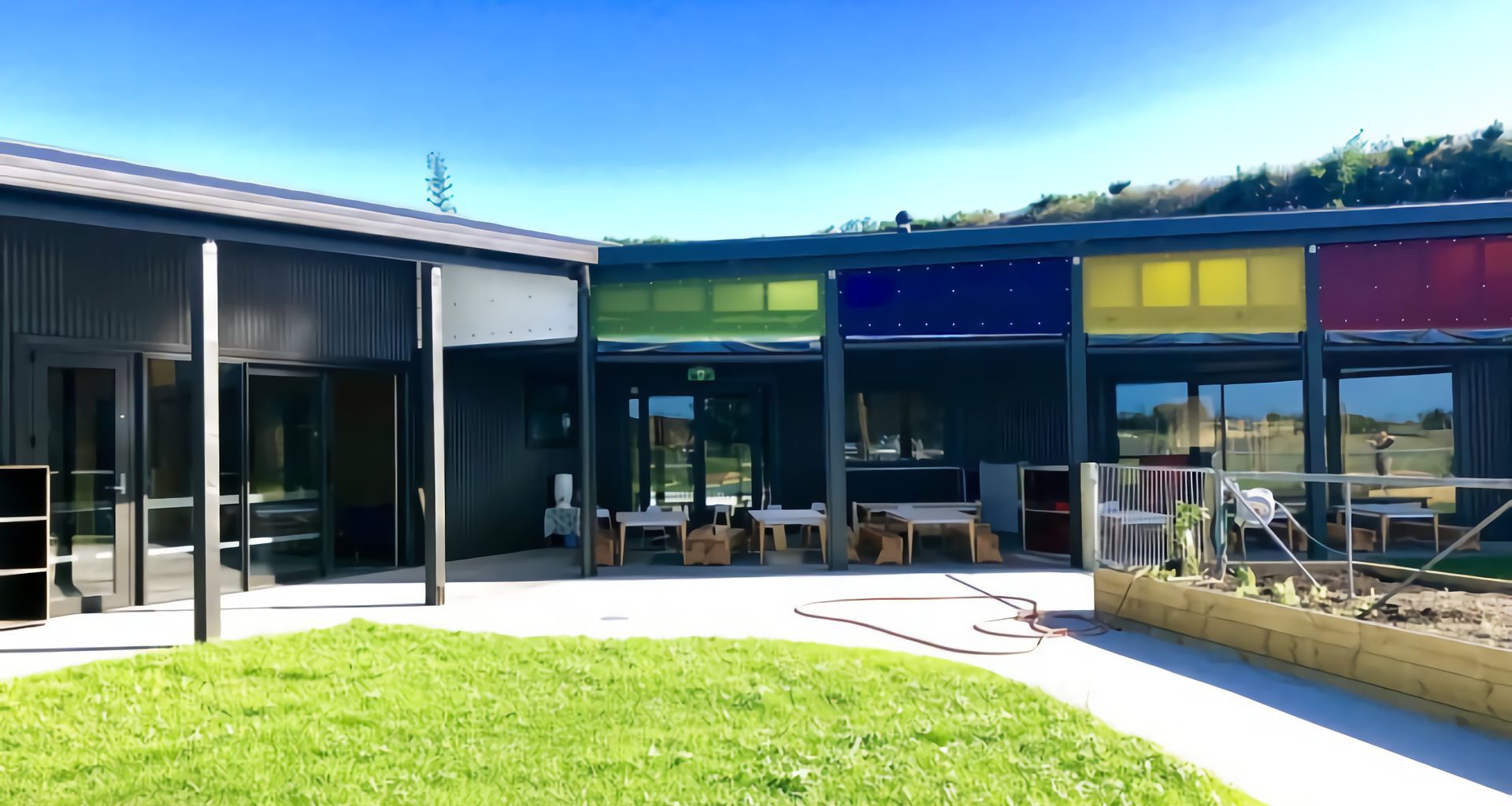 RURU House banner