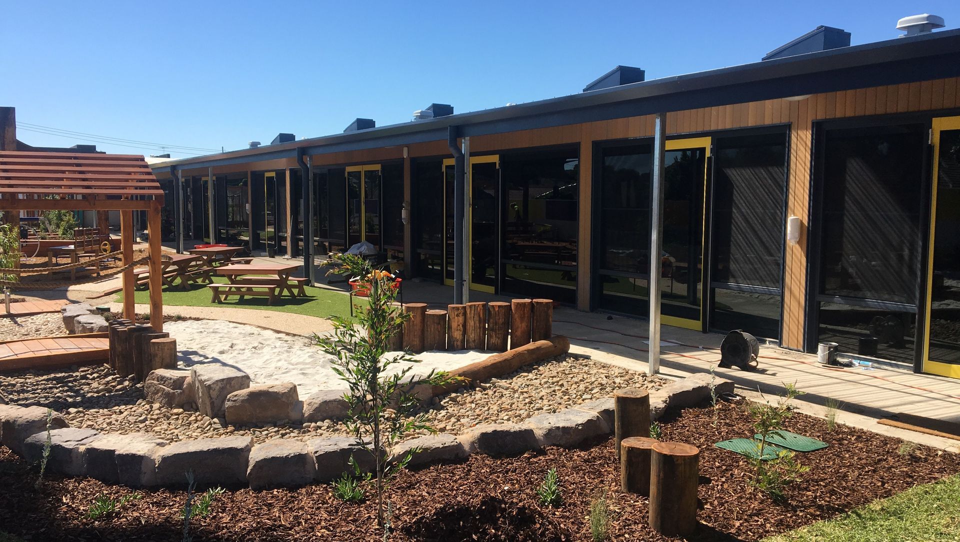 Oakleigh South Childcare Centre banner