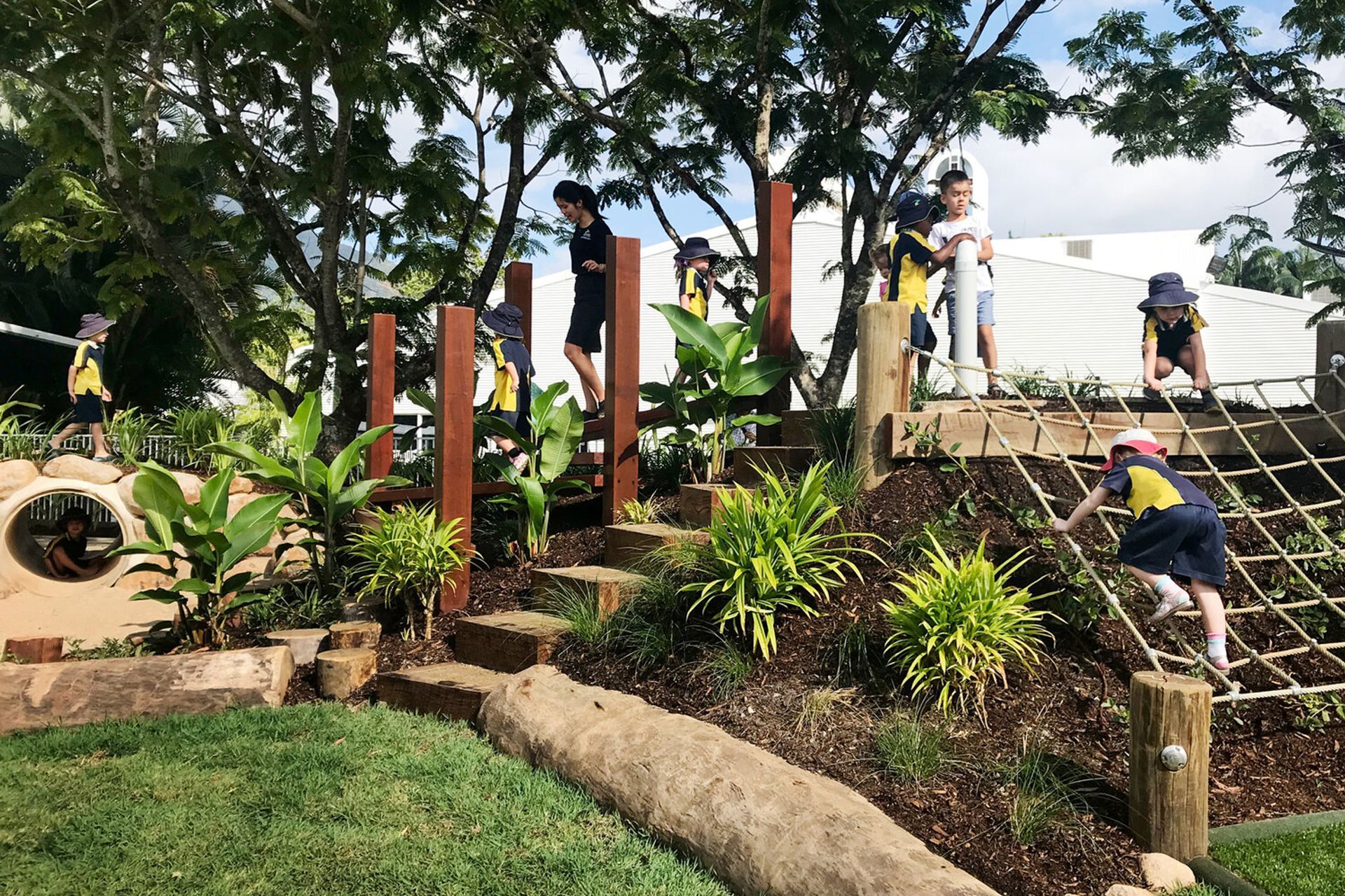 Freshwater Christian College Learning Outdoor Nature Play
