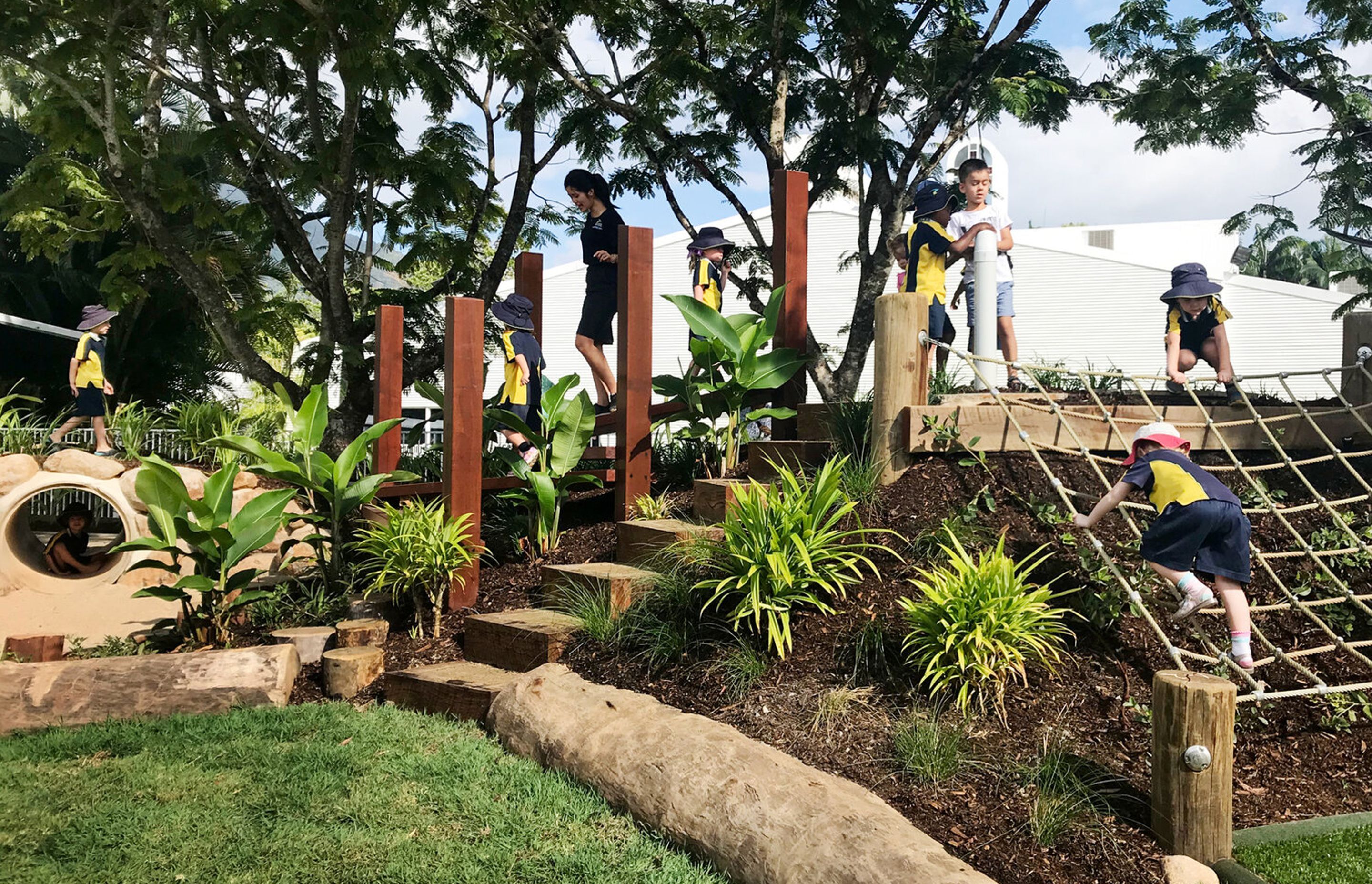 Freshwater Christian College Learning Outdoor Nature Play