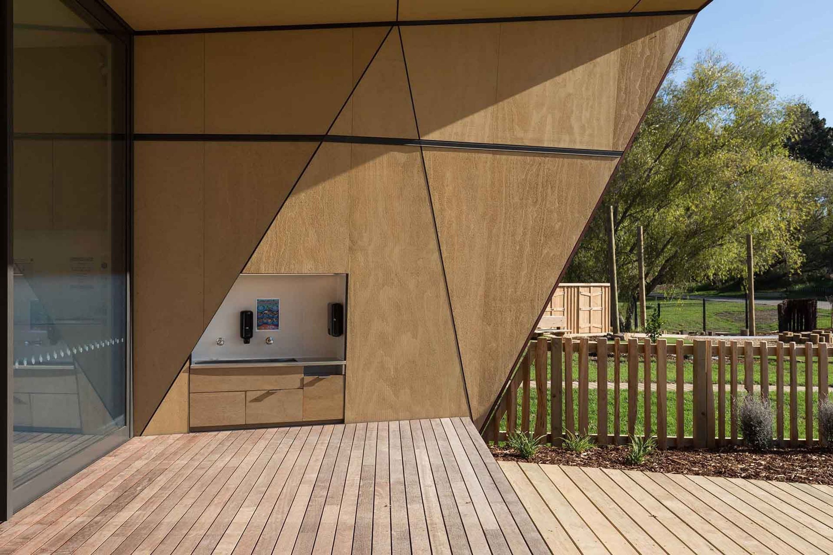 Fantails Estate, Dairy Flat