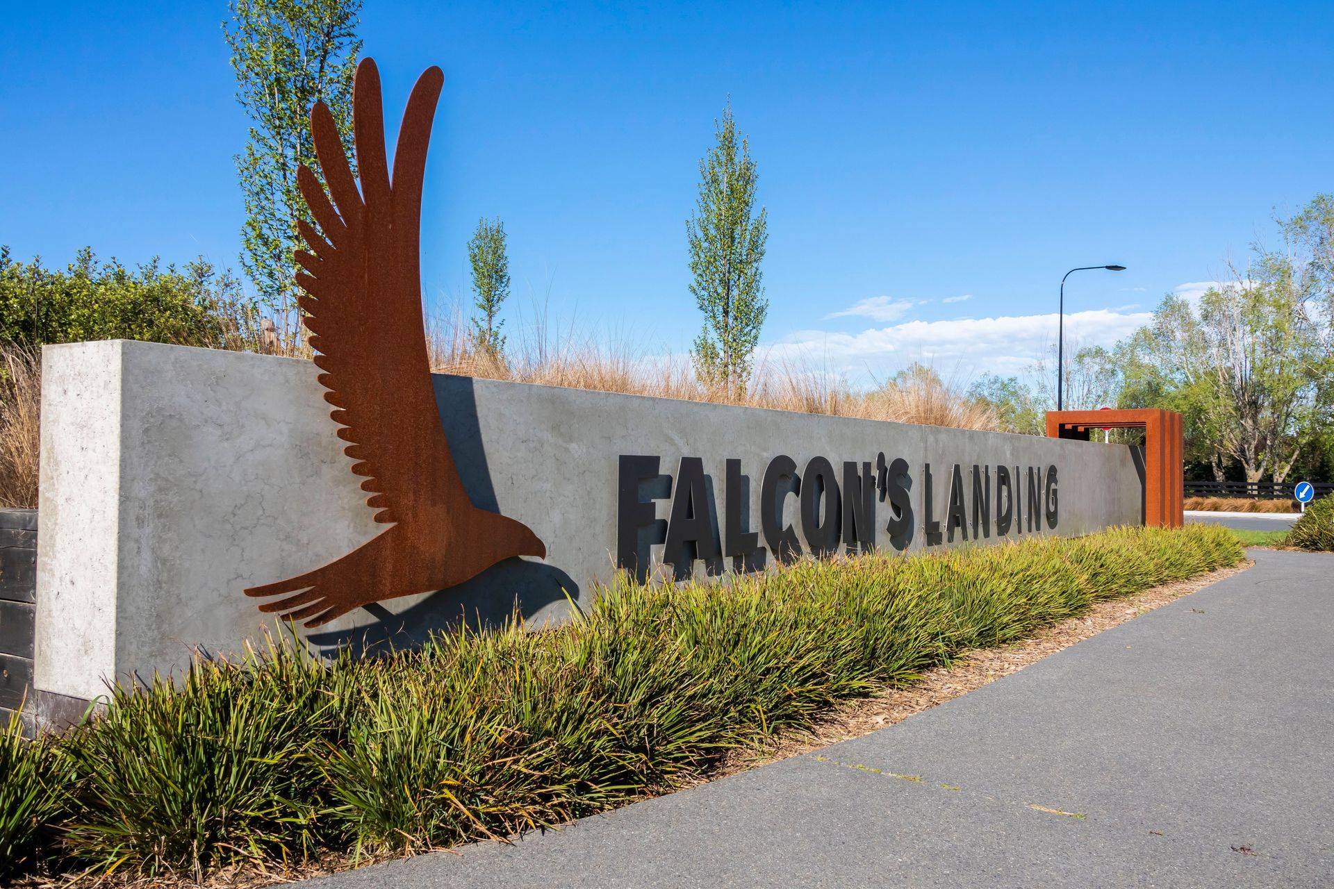 Falcon's Landing, Rolleston