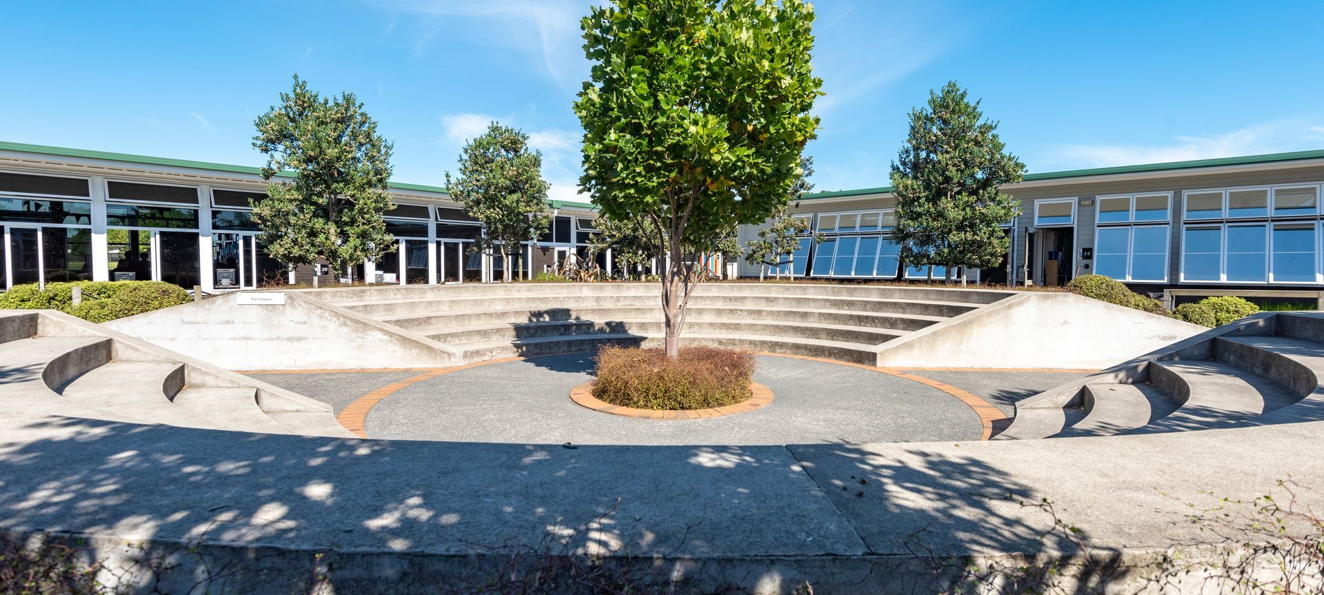 Manurewa Intermediate School banner