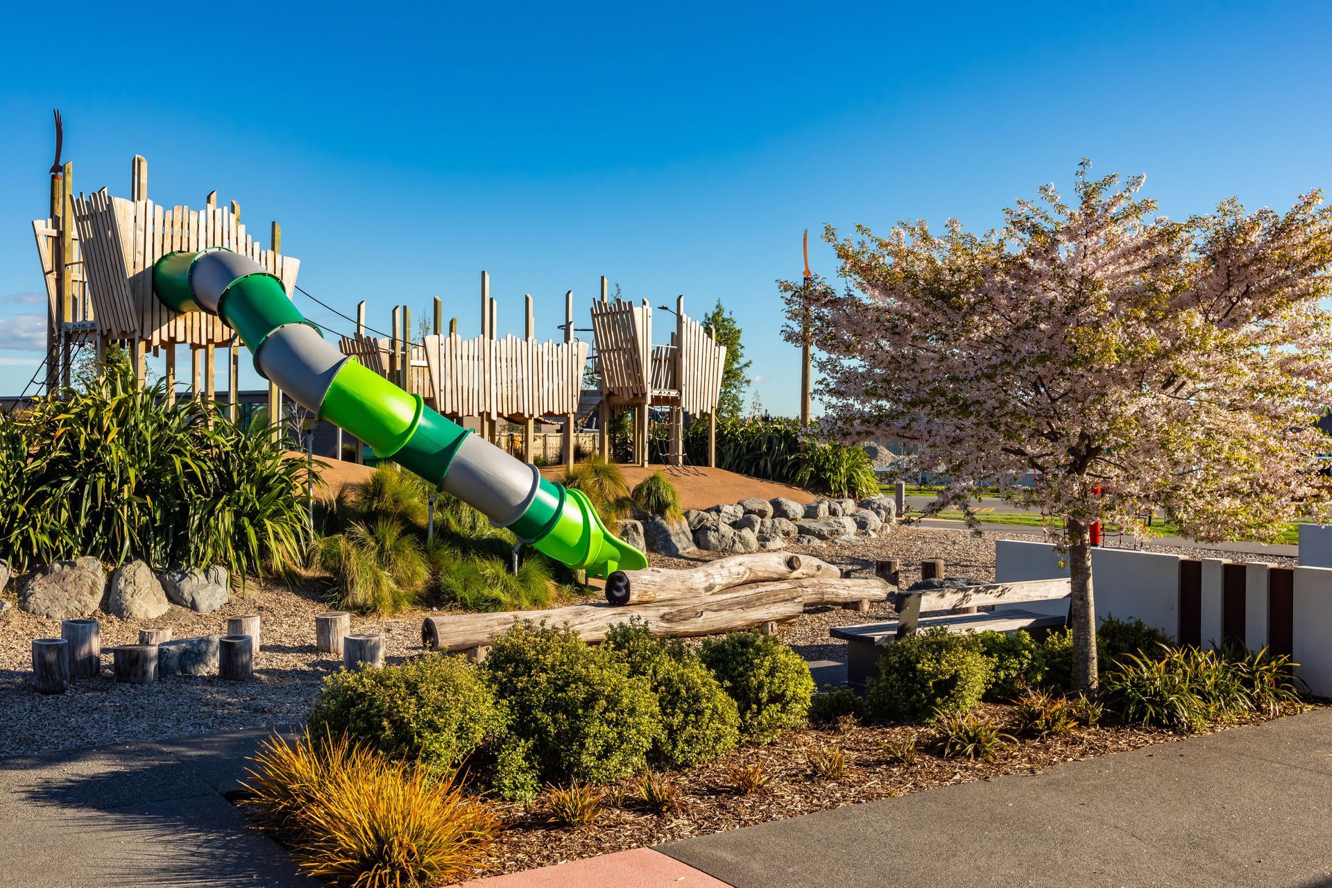 Falcon's Landing, Rolleston