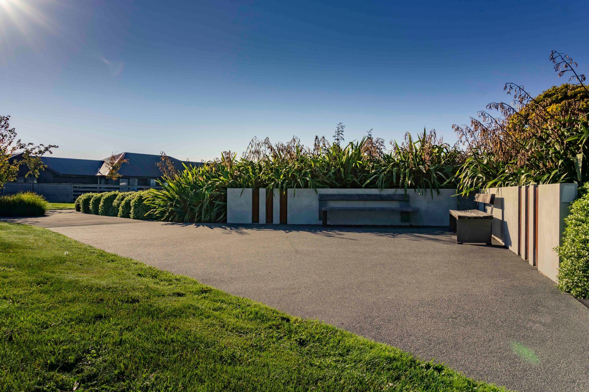 Falcon's Landing, Rolleston