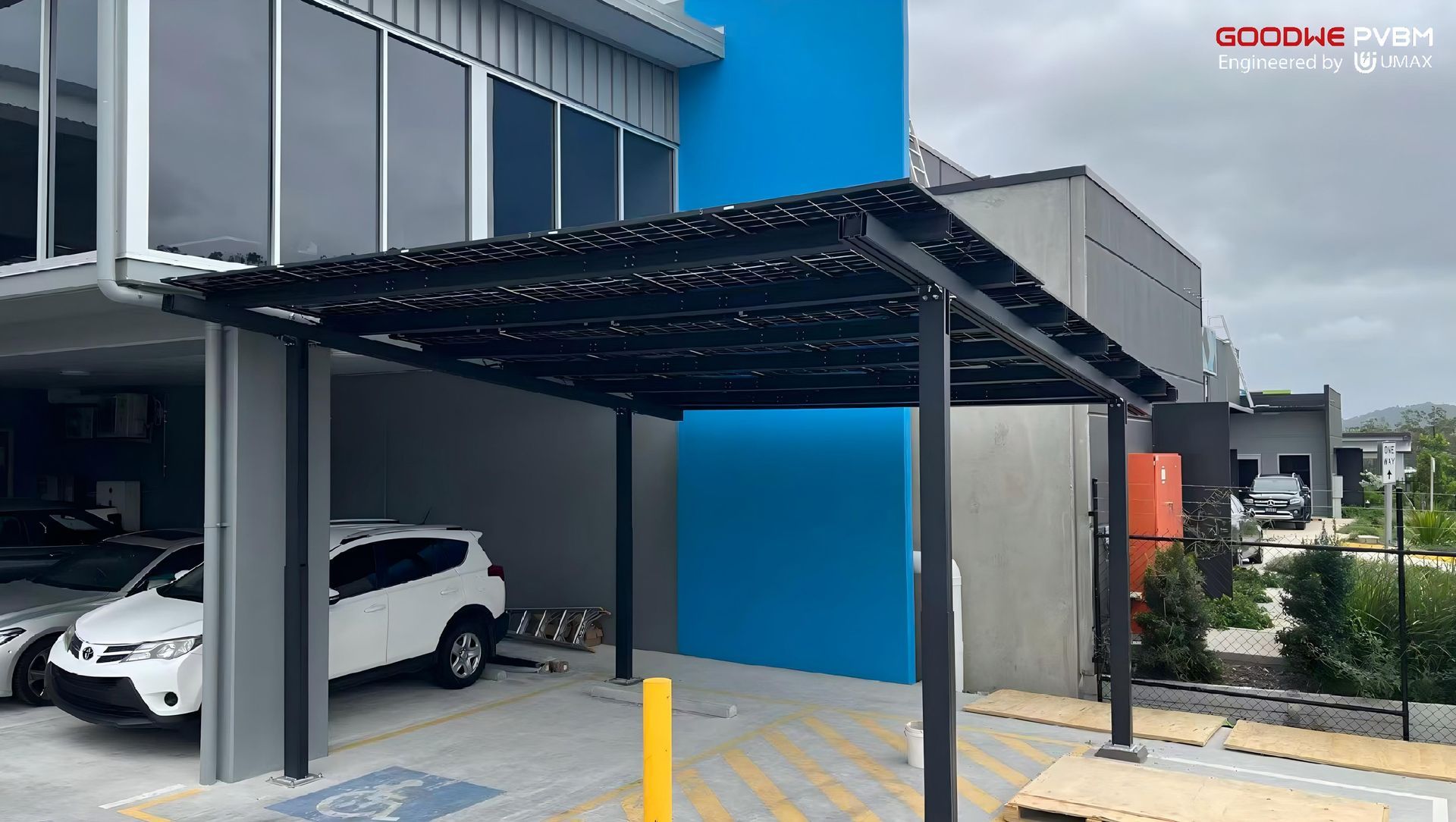 Sipo Yatala Warehouse 8kW Ambulant Solar Carport banner