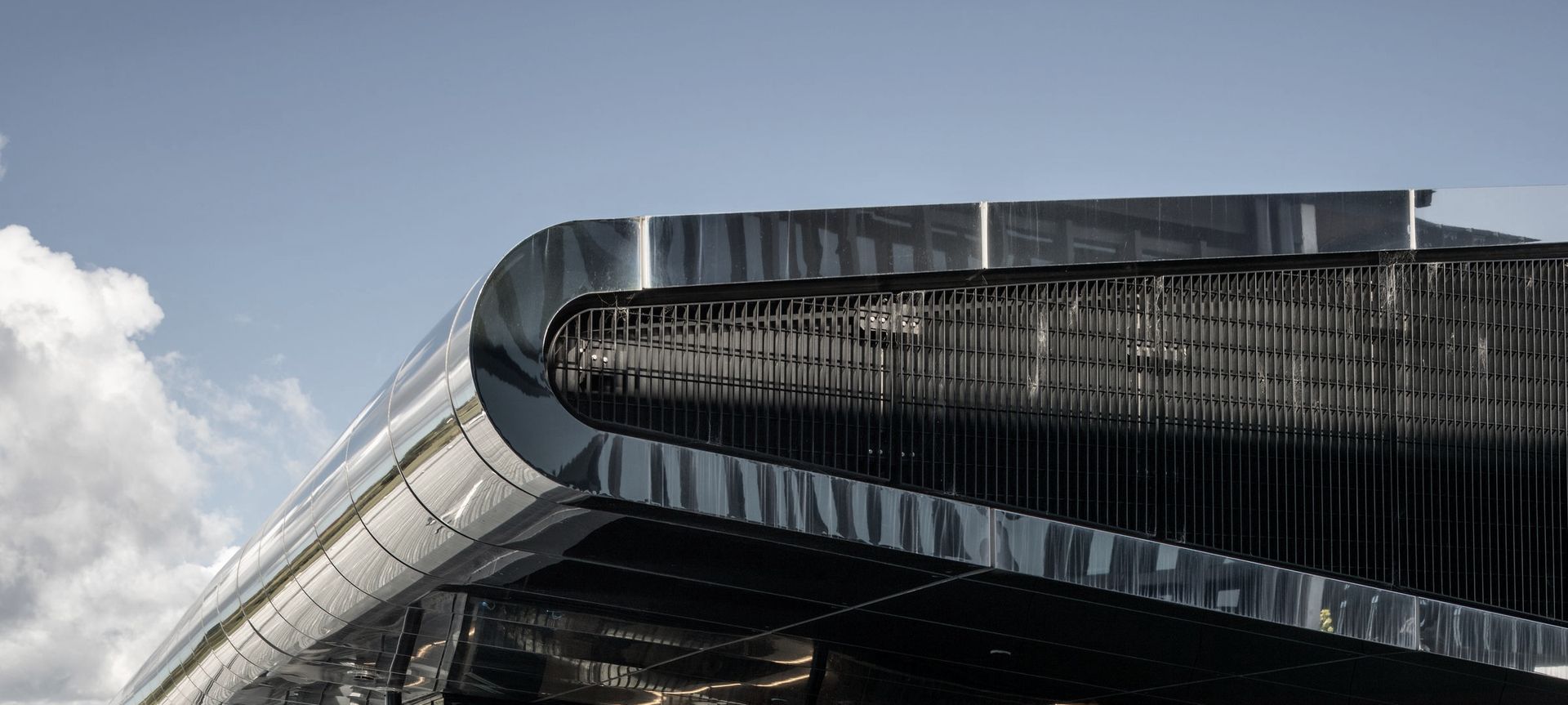 Airways, Auckland Airport banner