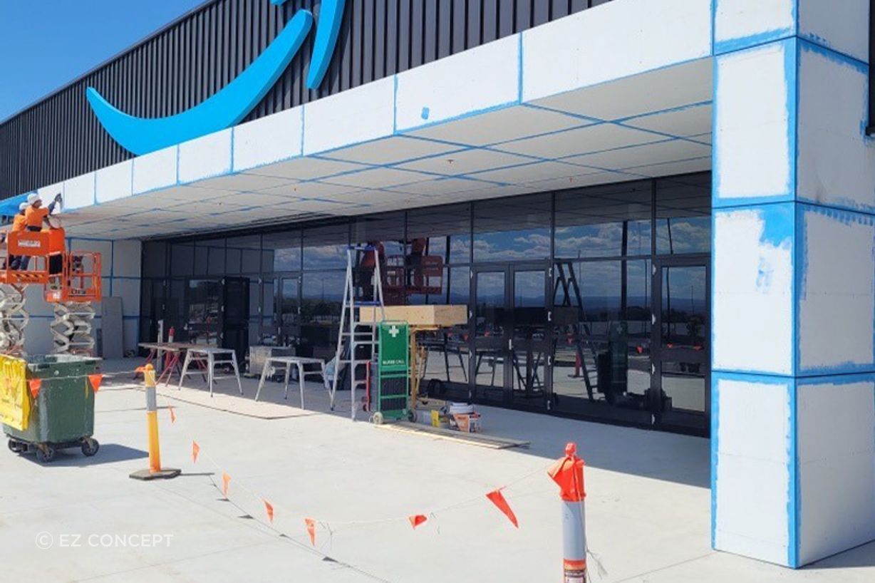 Amazon-Fulfillment-Centre-External-Building-Facade-In-Progress-Studco-Building-Systems.jpg