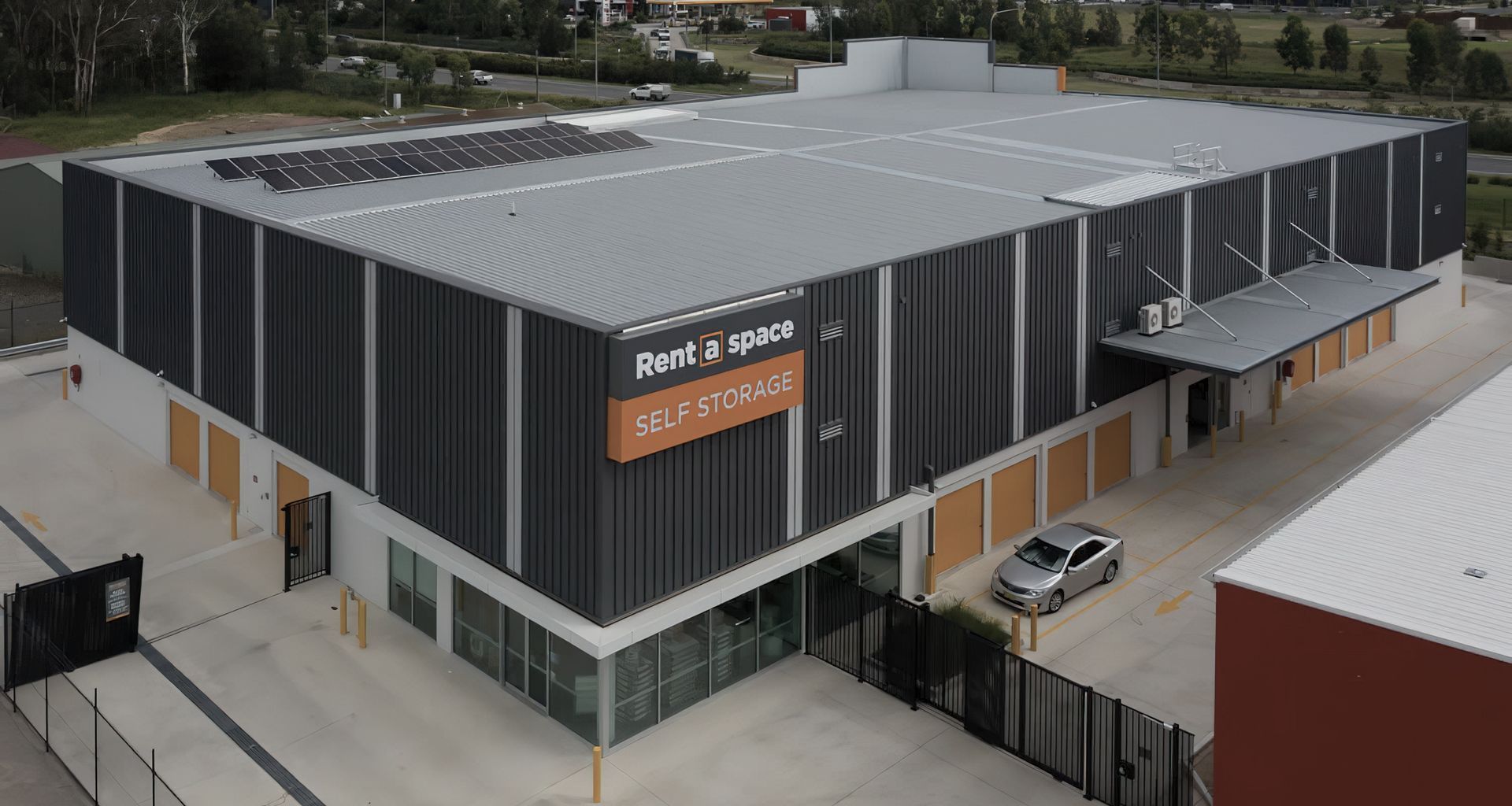 Snap-line 45® - Rent a Space banner