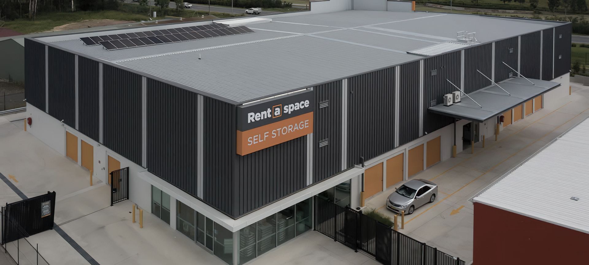 Snap-line 45® - Rent a Space banner