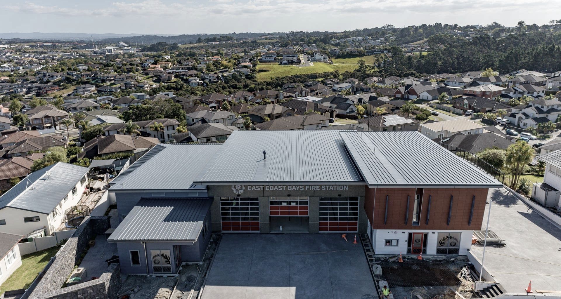 Metalhartt Roofing - Commercial - East Coast Road Fire Station banner