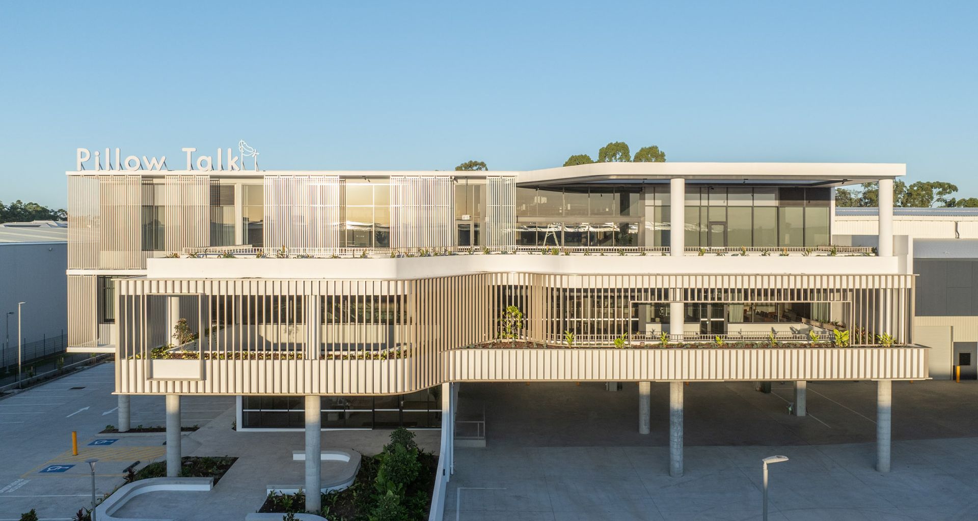 Pillow Talk Headquarters by Cottee Parker Architects & Hutchies banner
