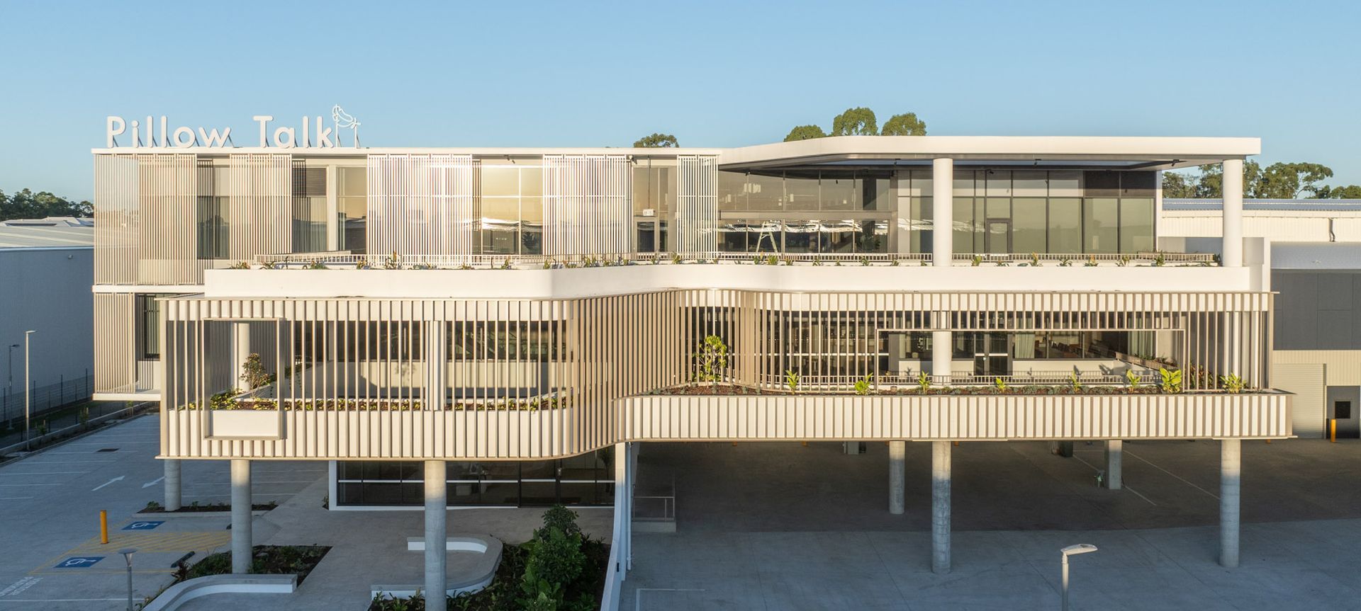 Pillow Talk Headquarters by Cottee Parker Architects & Hutchies banner