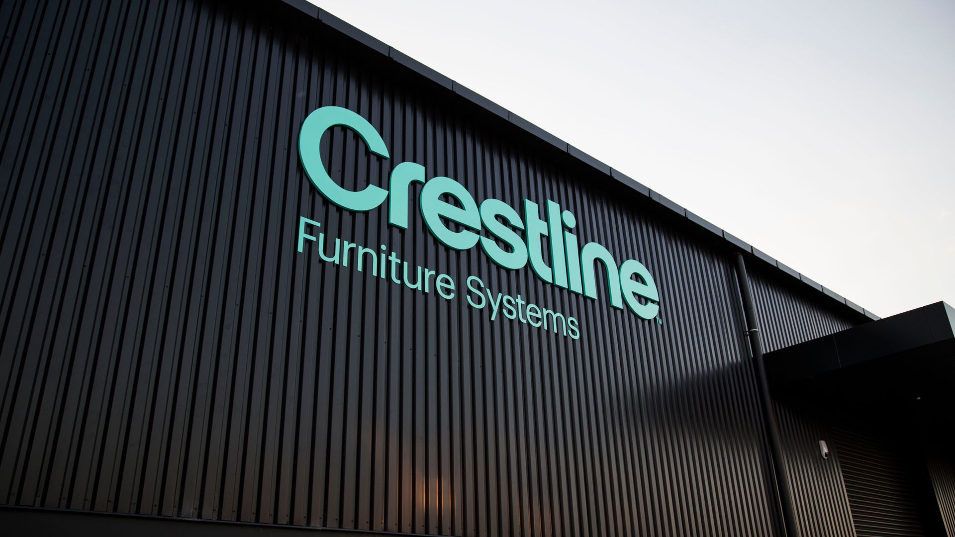 Crestline, Hamilton banner
