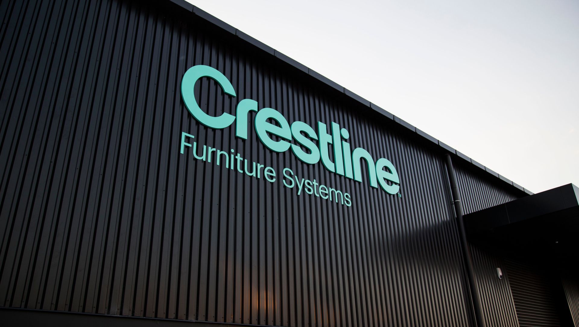 Crestline, Hamilton banner